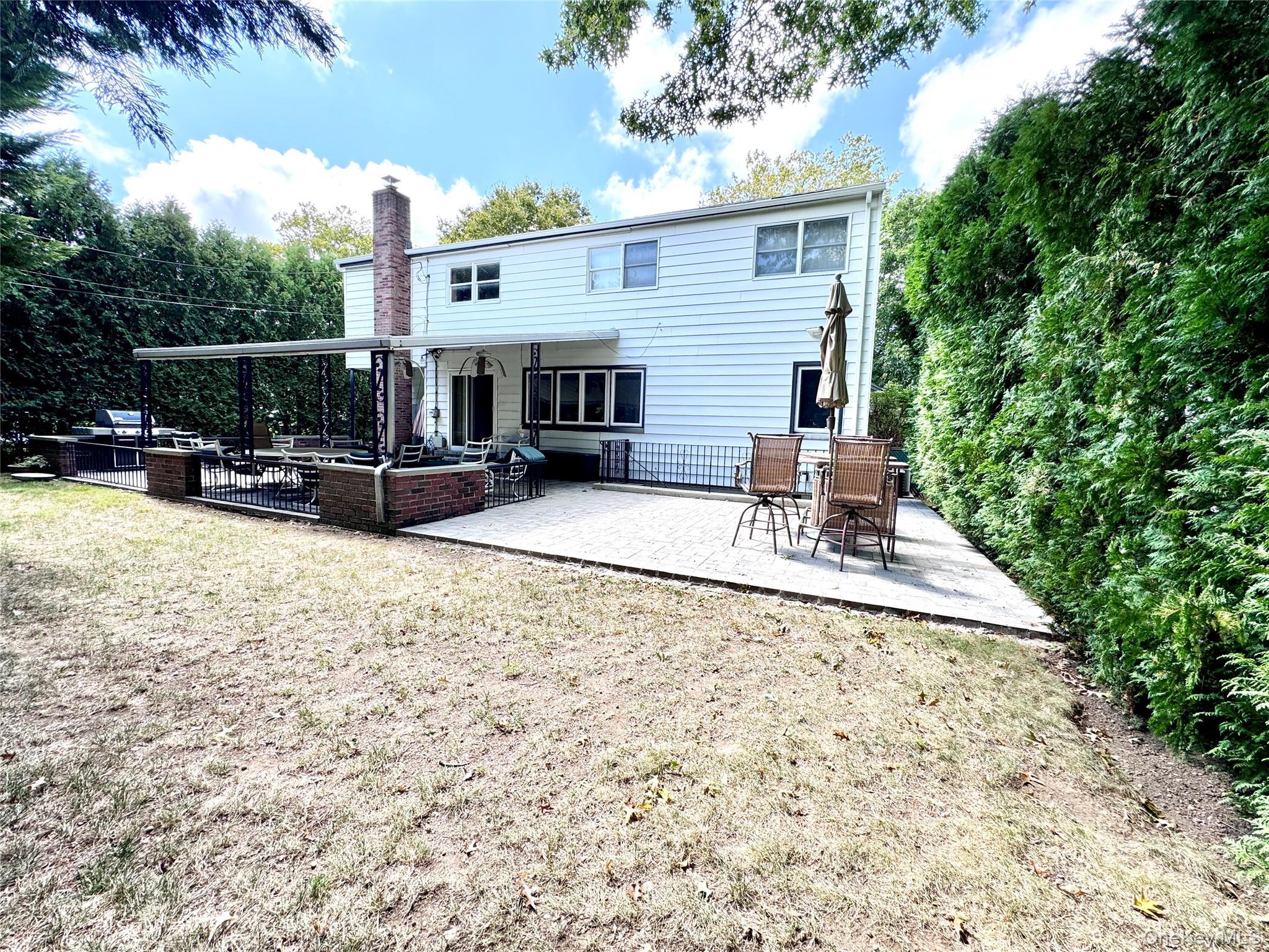 Single Family Sackville Nassau County, NY 11530, MLS-907963-14