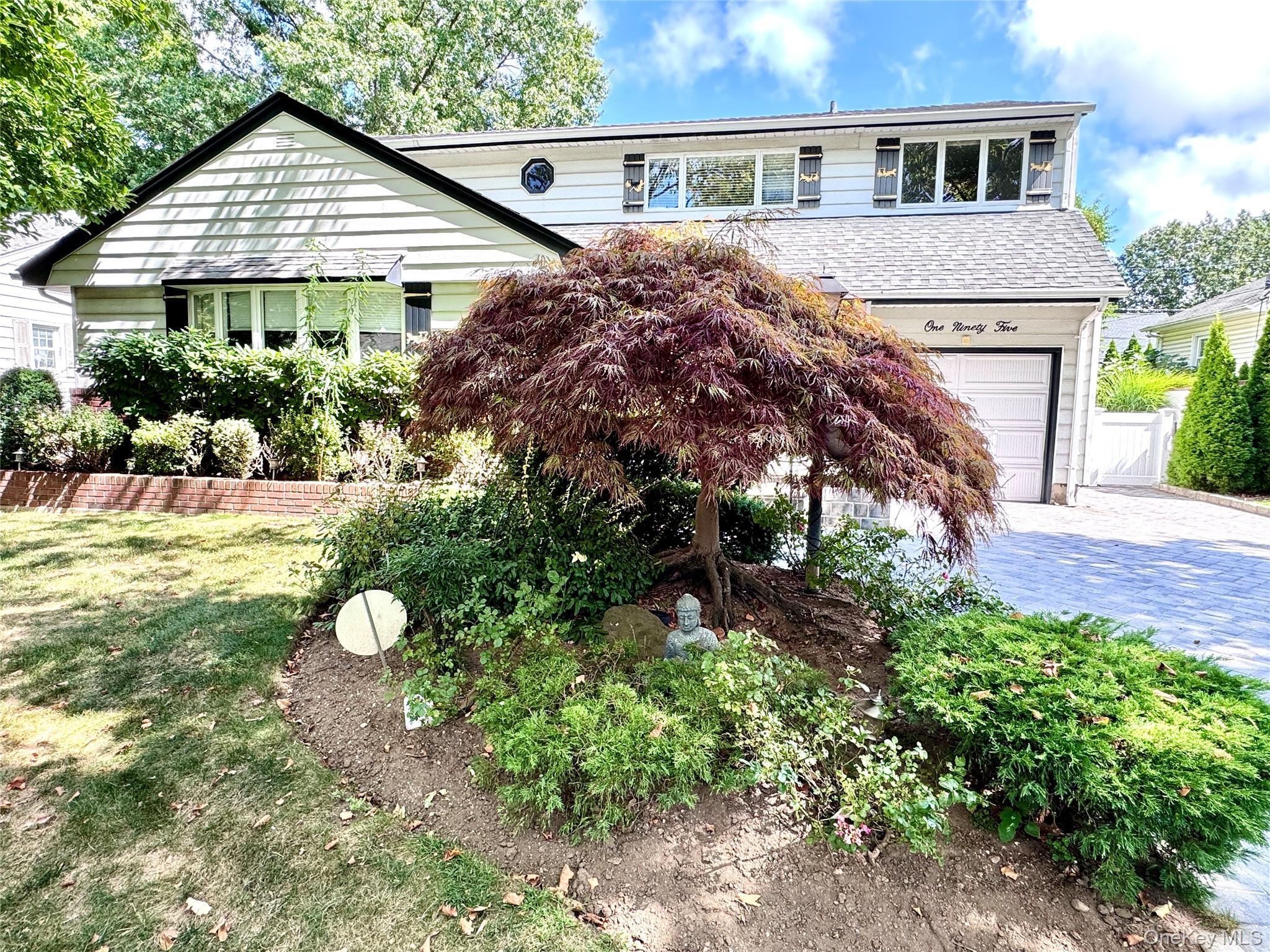 Single Family Sackville  Nassau County, NY 11530, MLS-907963-16
