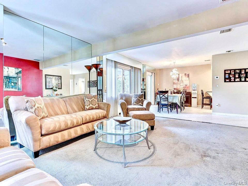 Single Family Sackville Nassau County, NY 11530, MLS-907963-4