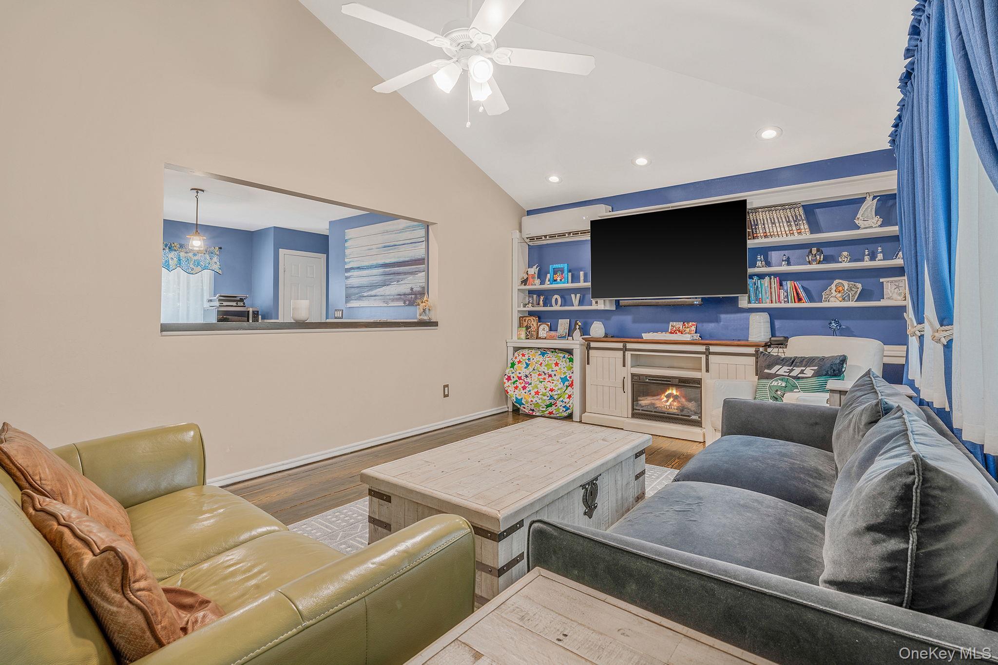 Single Family Emily Suffolk County, NY 11946, MLS-908021-5