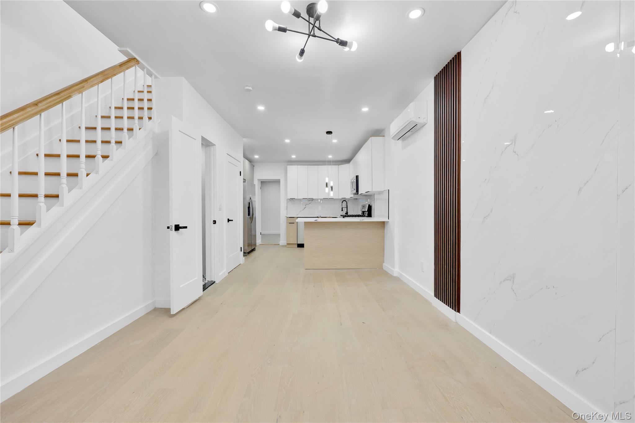 Single Family Sutter  Queens, NY 11436, MLS-908026-5