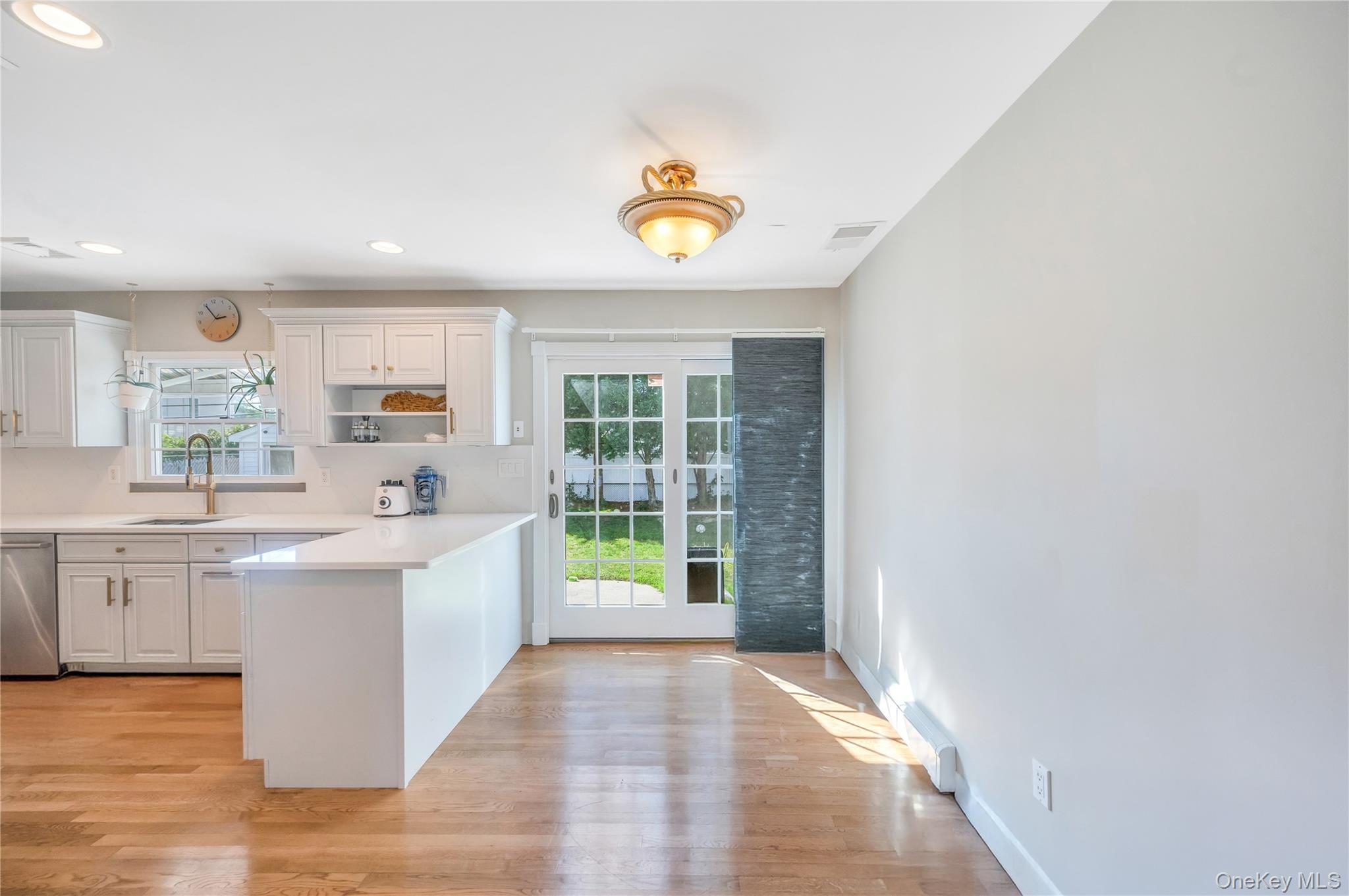 Single Family Carol  Nassau County, NY 11554, MLS-908046-12