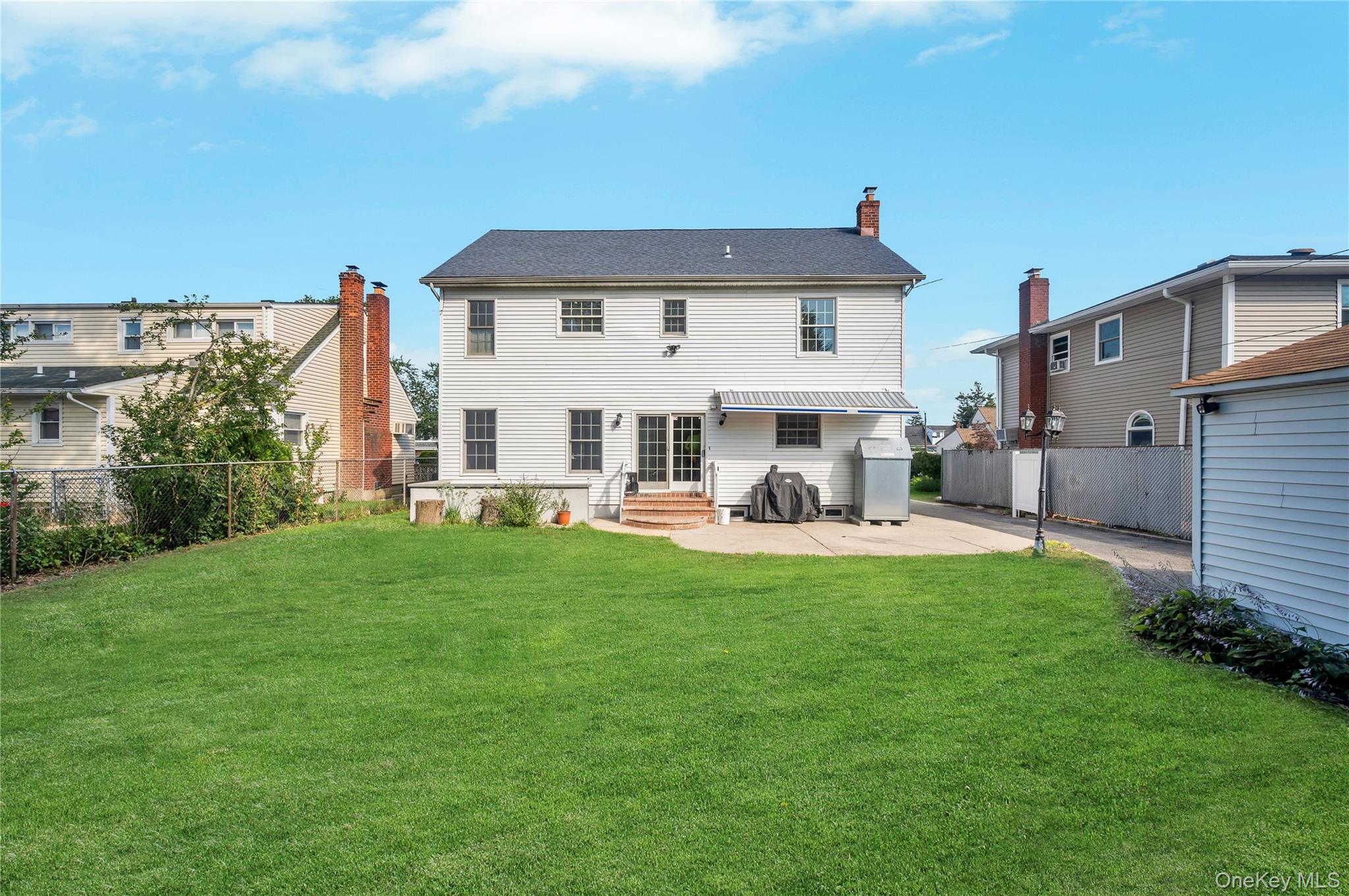 Single Family Carol  Nassau County, NY 11554, MLS-908046-29