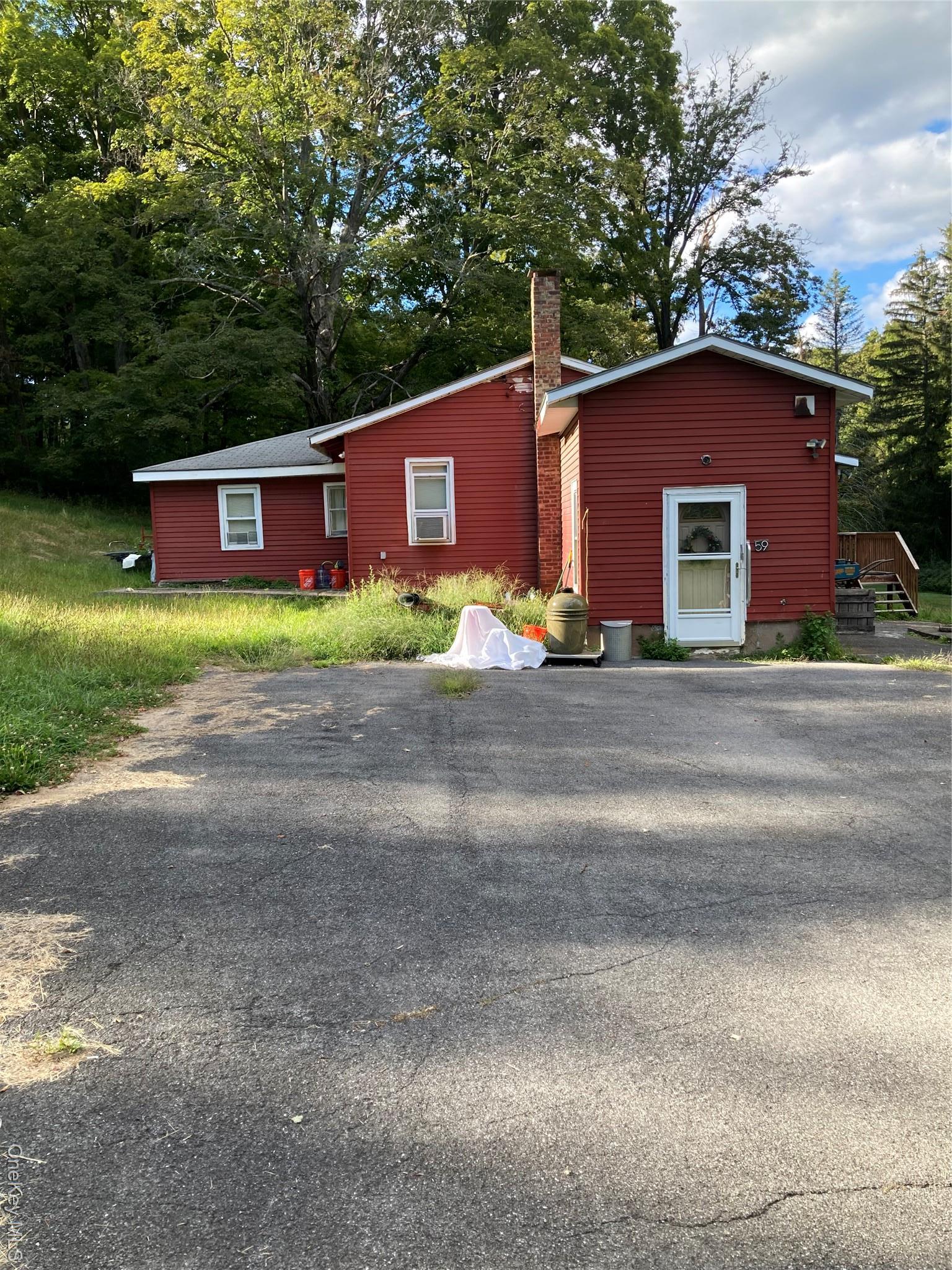 Single Family Esopus  Ulster County, NY 12487, MLS-908074-2