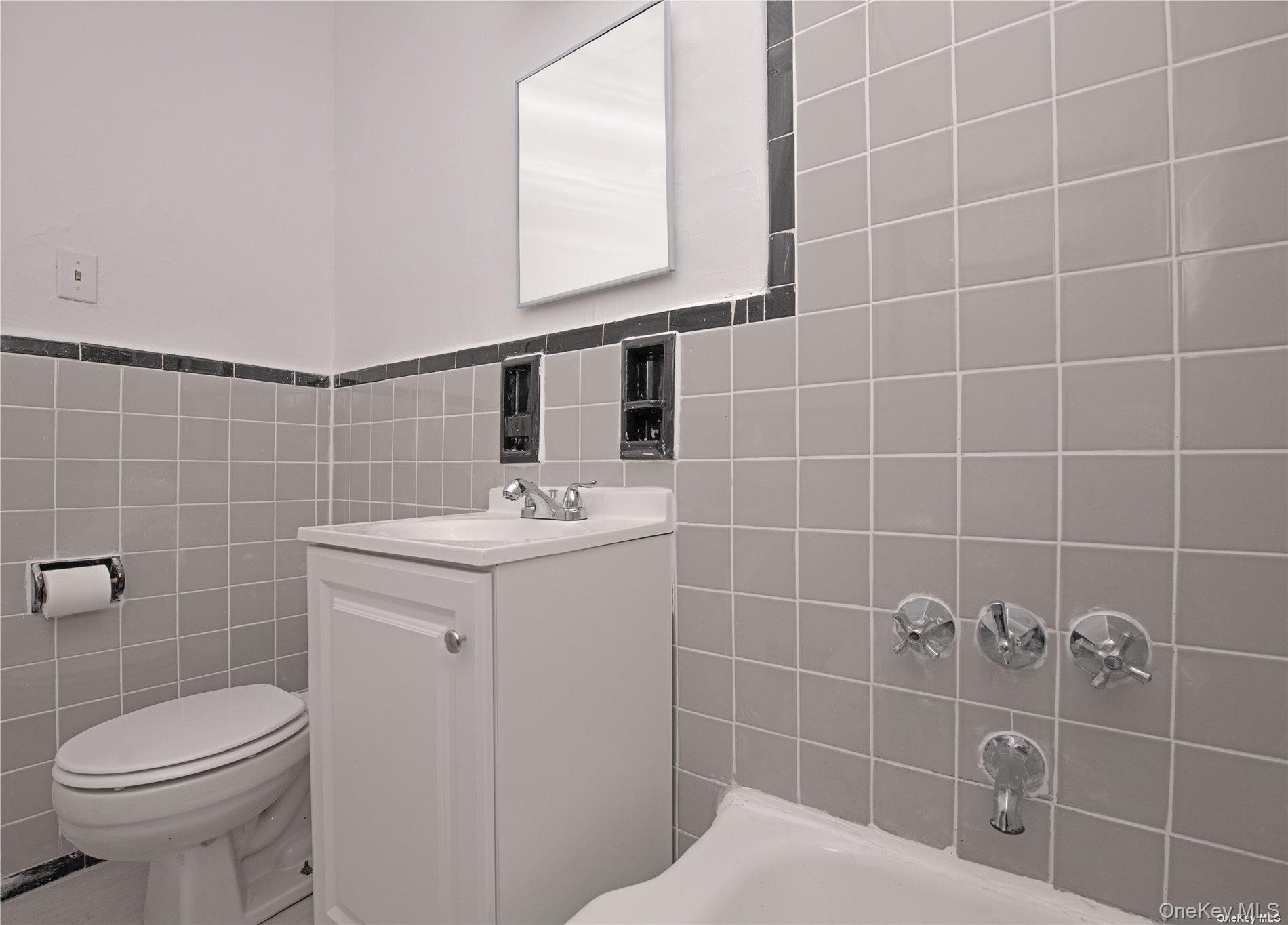 Apartment 58  Queens, NY 11373, MLS-908107-10