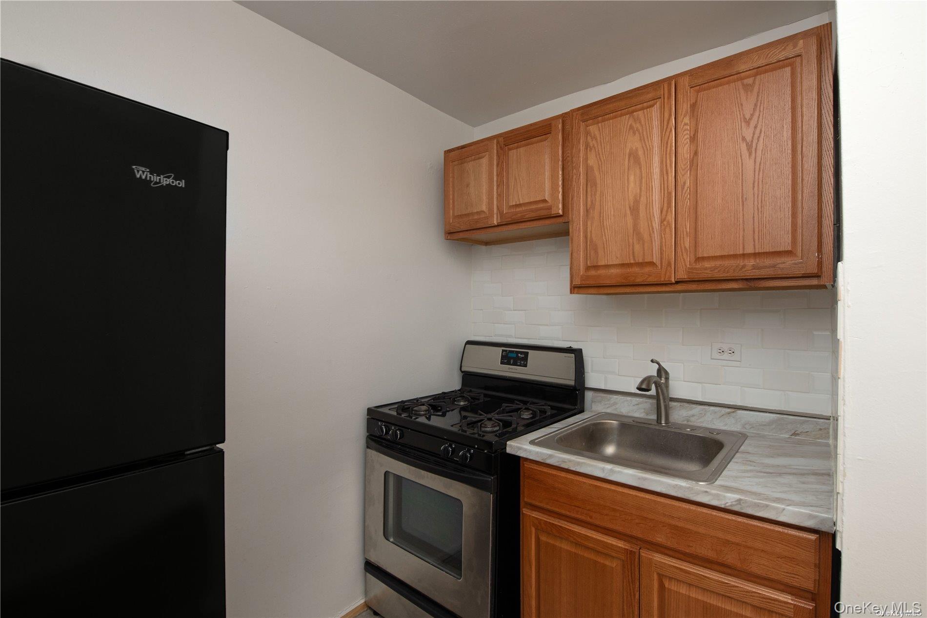 Apartment 58  Queens, NY 11373, MLS-908107-8