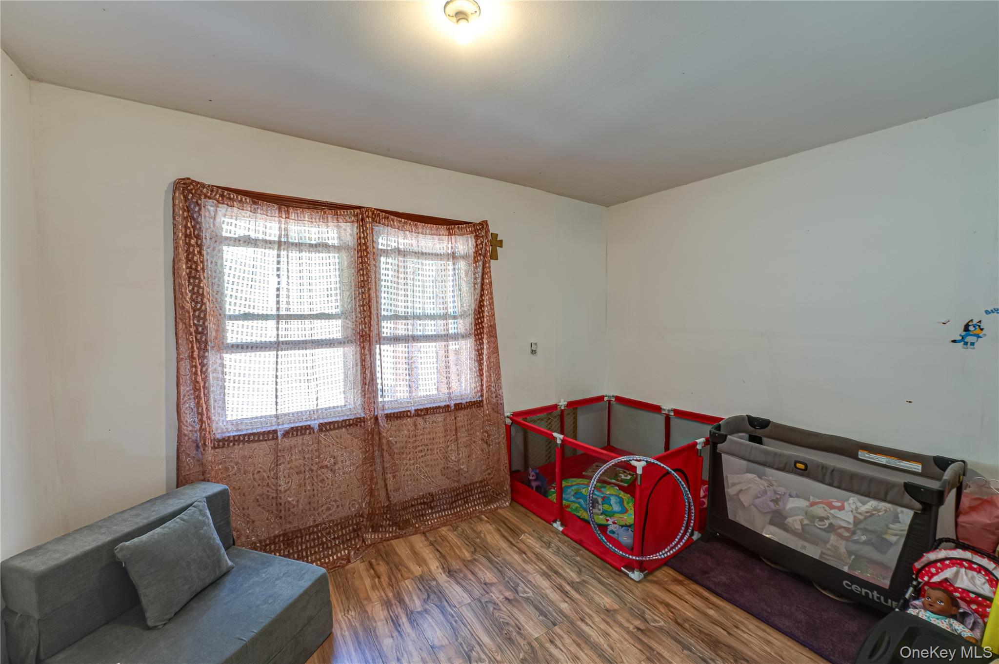 Single Family Dryad Suffolk County, NY 11778, MLS-908116-8