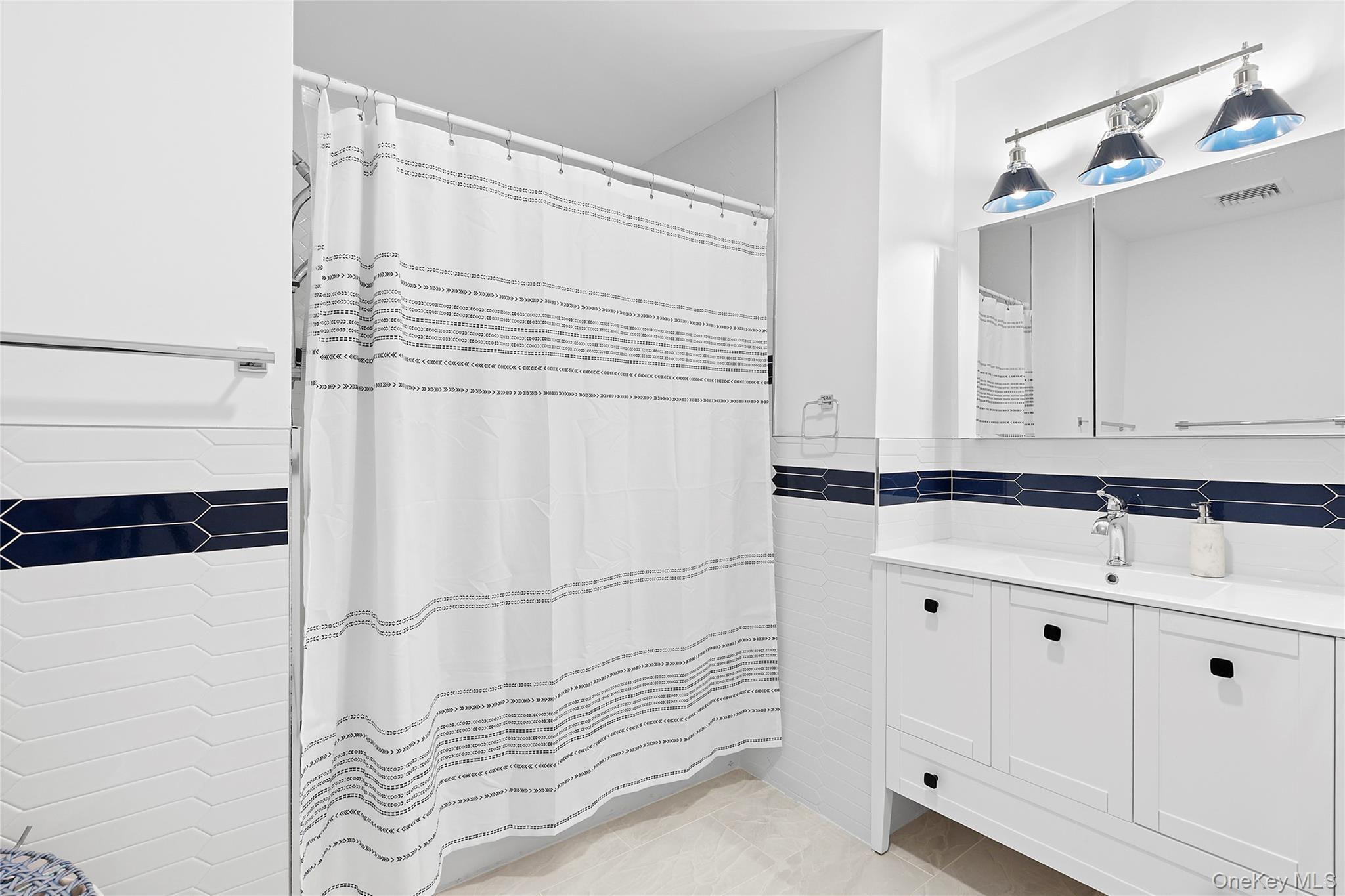 Single Family Blank Suffolk County, NY 11976, MLS-908147-21