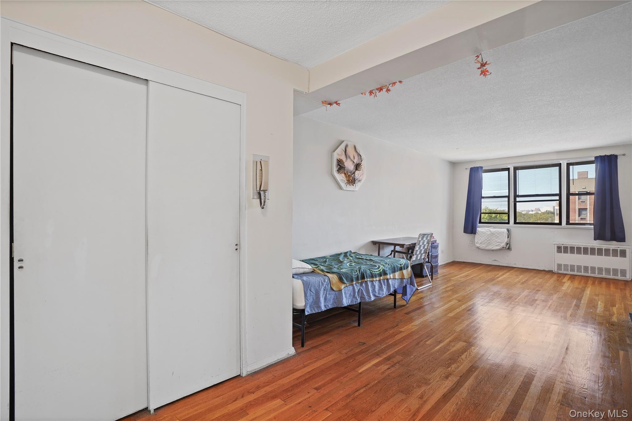 Coop 153rd Queens, NY 11414, MLS-908149-6