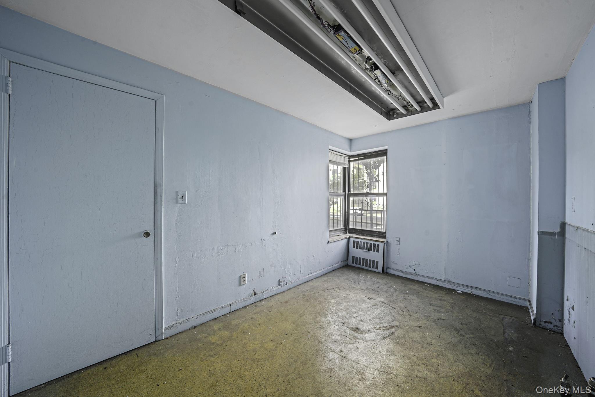 Commercial Sale Grand Concourse  Bronx, NY 10451, MLS-908157-10