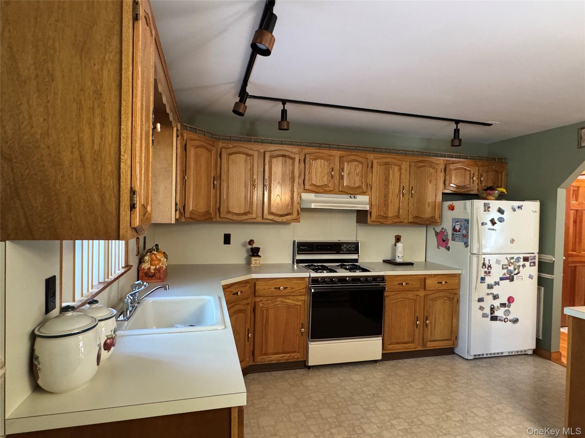 Single Family Yulan Barryville  Sullivan County, NY 12719, MLS-908161-11