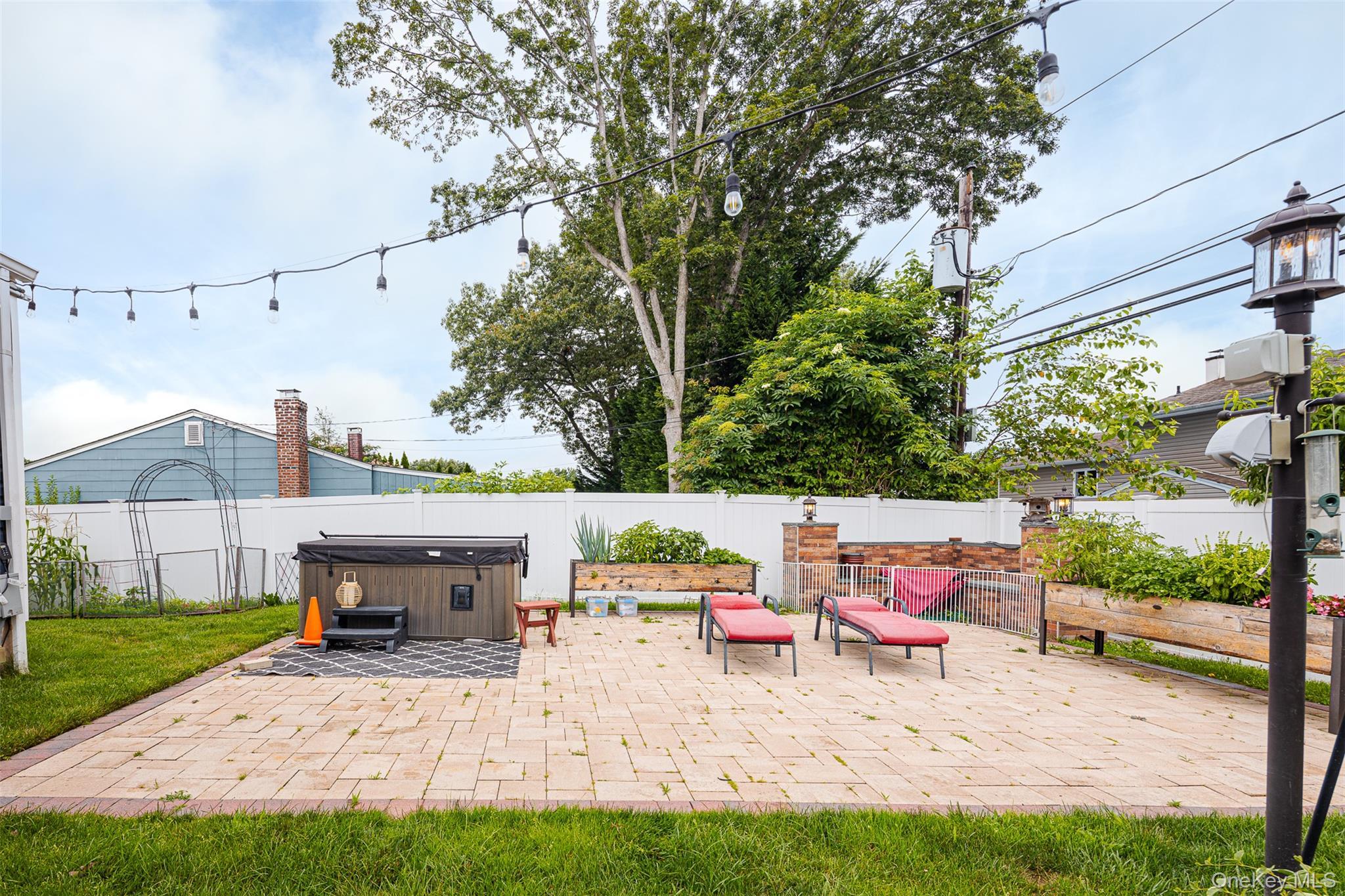 Single Family Wilson  Suffolk County, NY 11776, MLS-908200-15