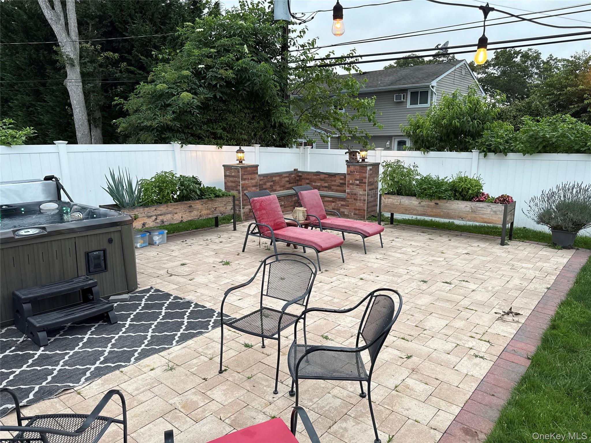 Single Family Wilson  Suffolk County, NY 11776, MLS-908200-16