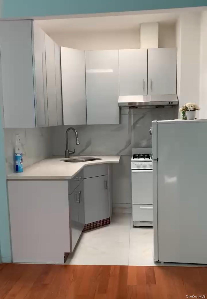 Apartment 45th  Queens, NY 11355, MLS-908221-2