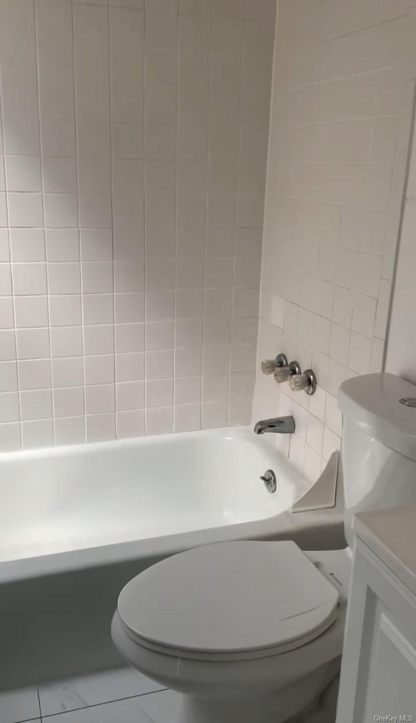 Apartment 45th  Queens, NY 11355, MLS-908221-7