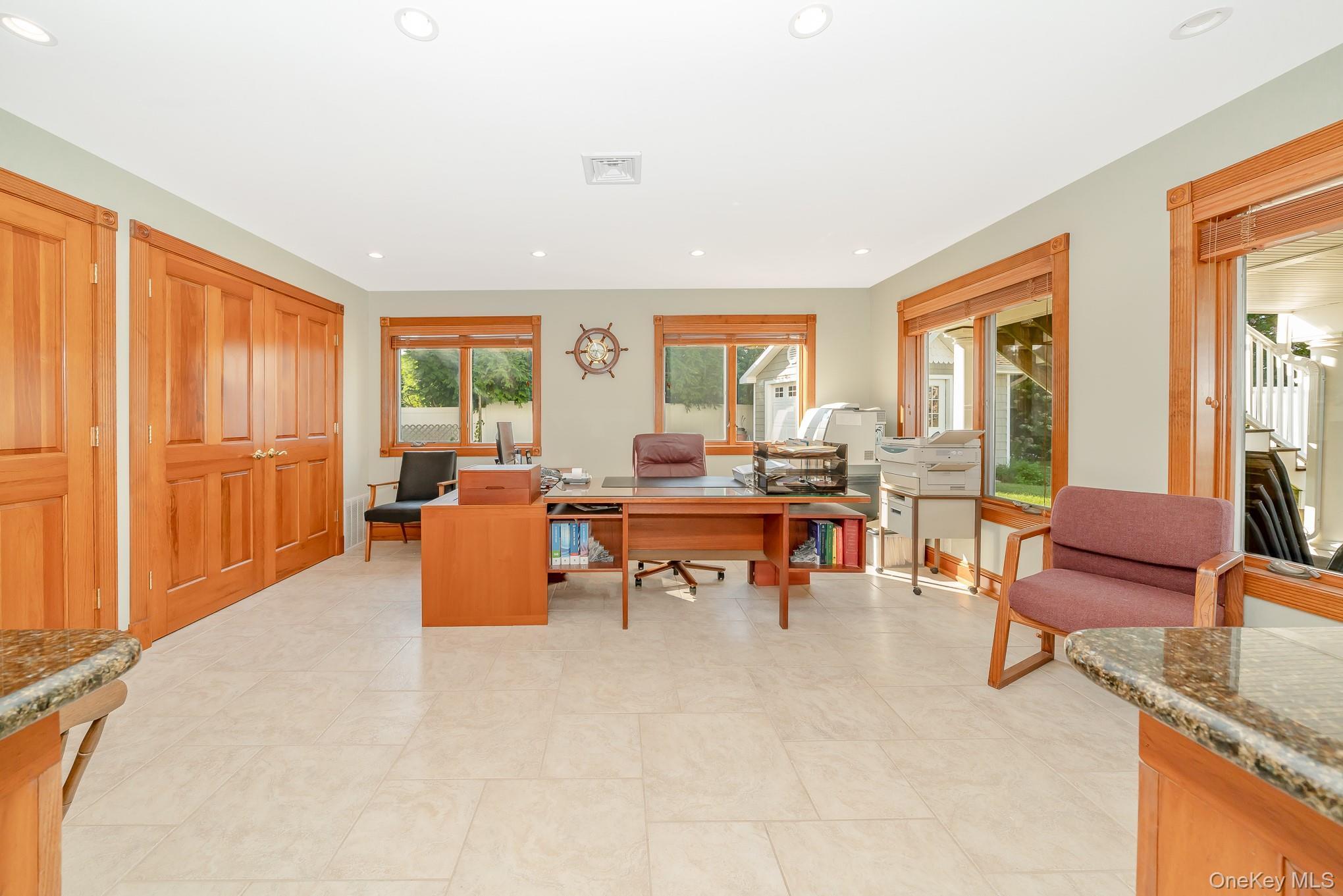 Single Family Duck Suffolk County, NY 11795, MLS-908241-25