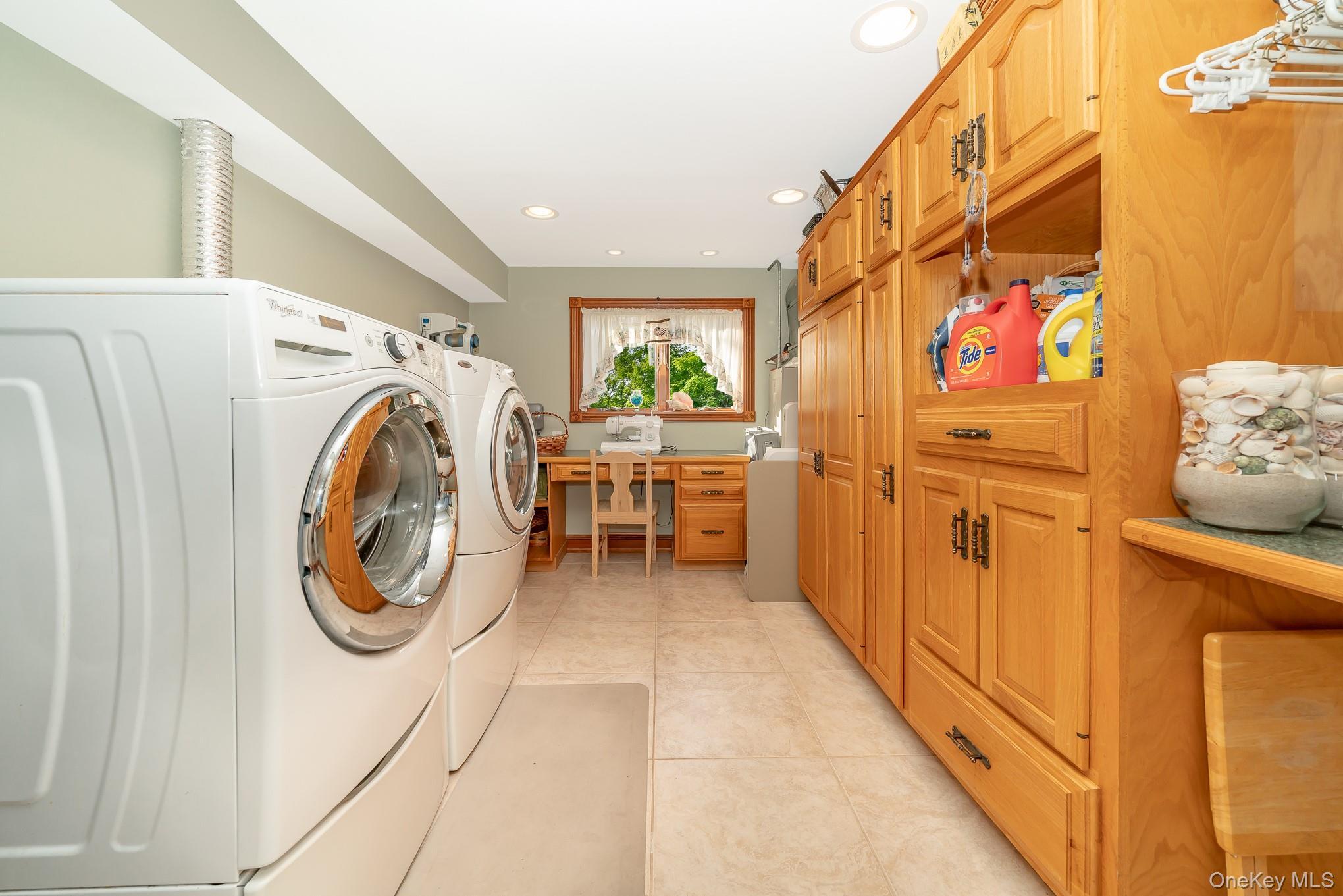 Single Family Duck Suffolk County, NY 11795, MLS-908241-35