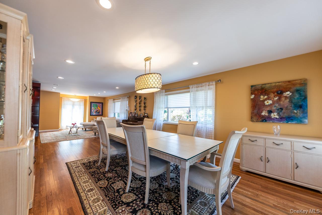 Single Family Olive  Nassau County, NY 11561, MLS-908278-5