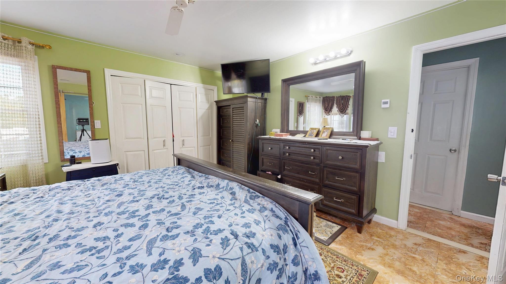 Single Family Belcher  Nassau County, NY 11510, MLS-908286-11