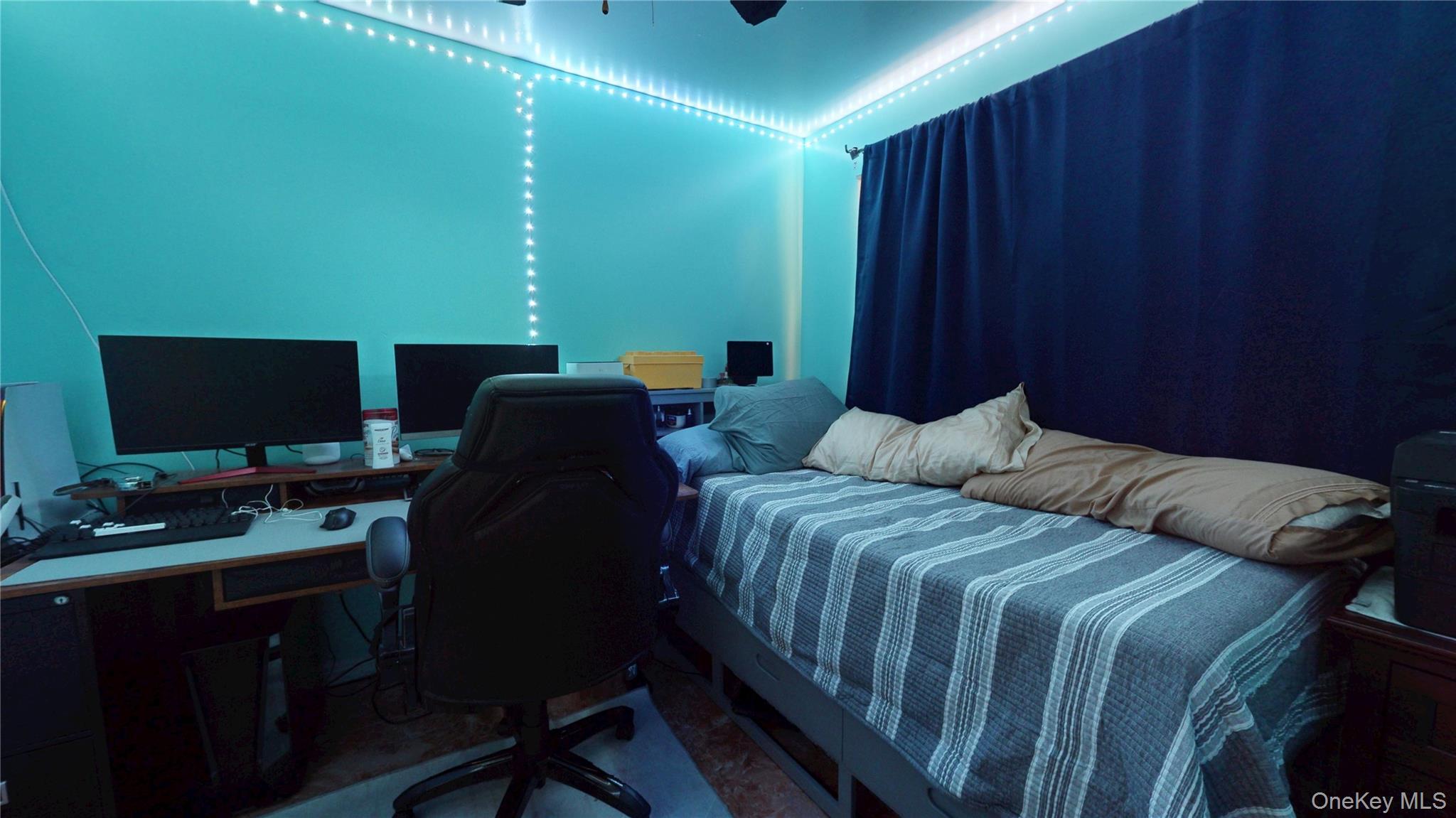 Single Family Belcher  Nassau County, NY 11510, MLS-908286-16