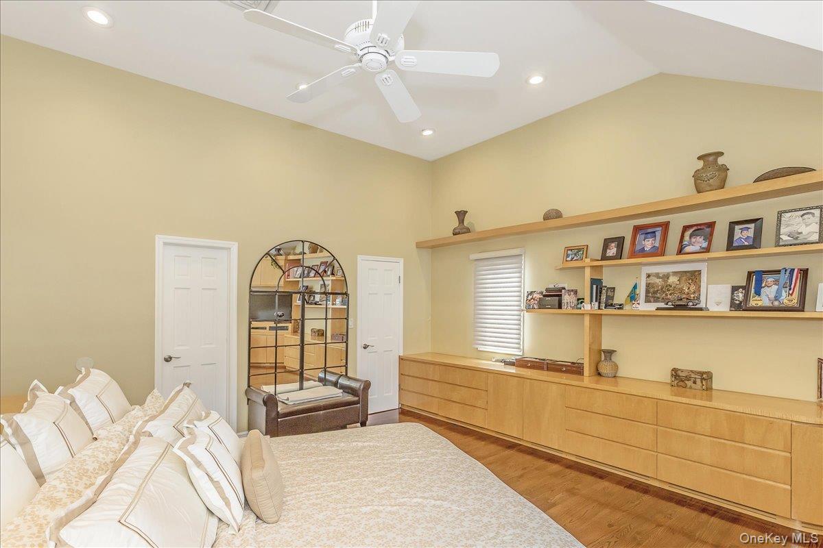 Single Family 1st  Nassau County, NY 11040, MLS-908309-17