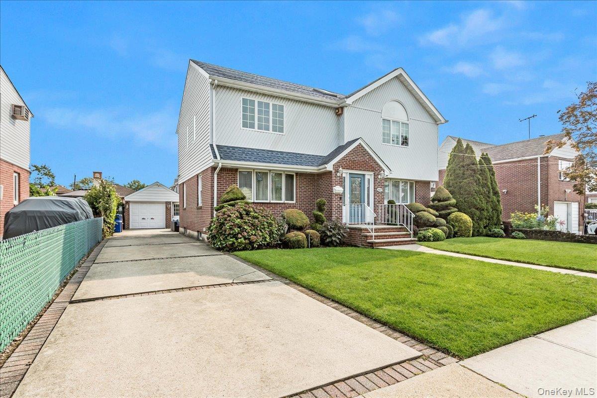 Single Family 1st  Nassau County, NY 11040, MLS-908309-2