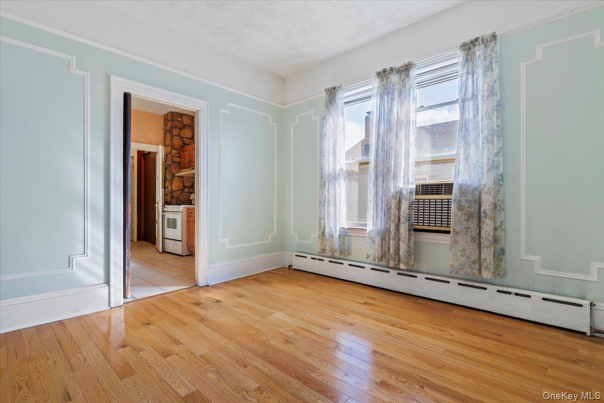 Single Family Zulette  Bronx, NY 10461, MLS-908312-10
