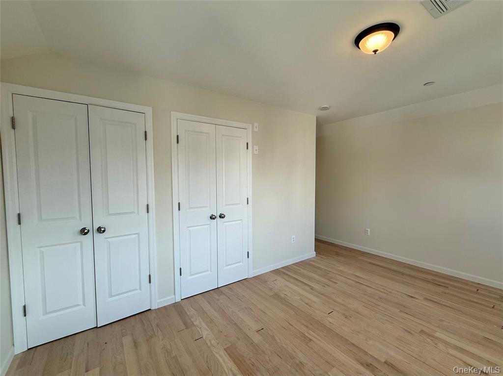 Single Family Ampere  Bronx, NY 10465, MLS-908325-9