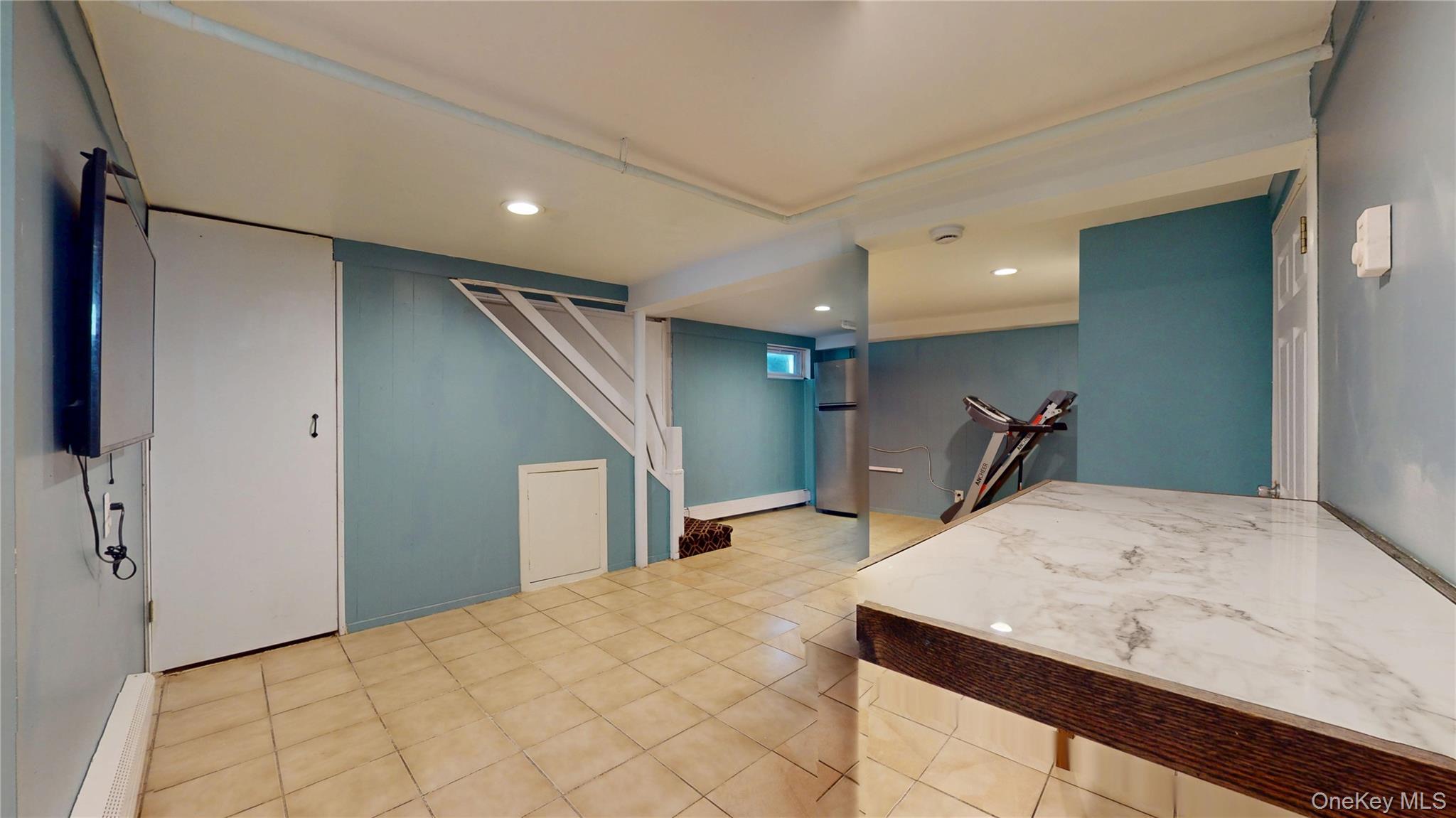 Single Family Wagner  Nassau County, NY 11575, MLS-908330-30