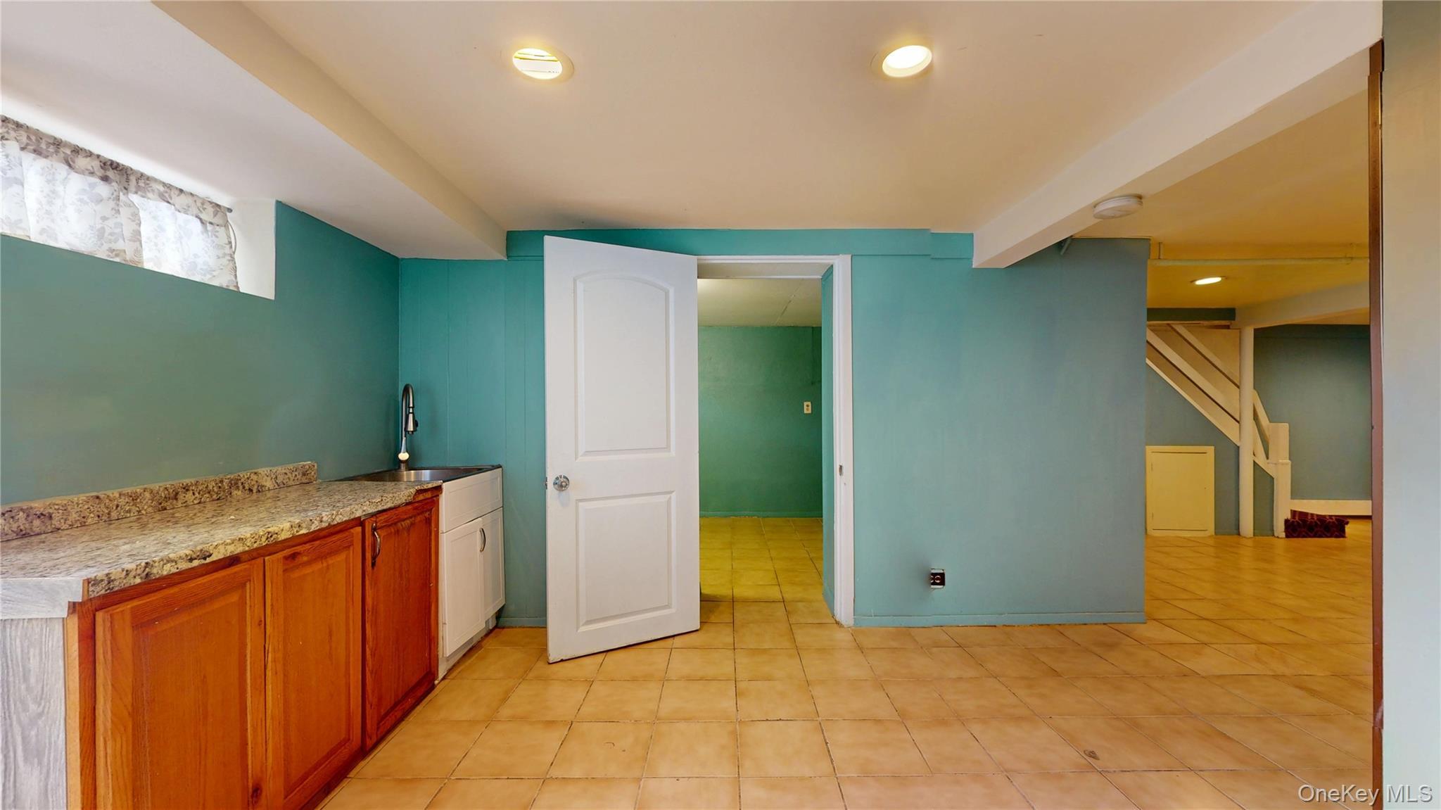 Single Family Wagner  Nassau County, NY 11575, MLS-908330-32