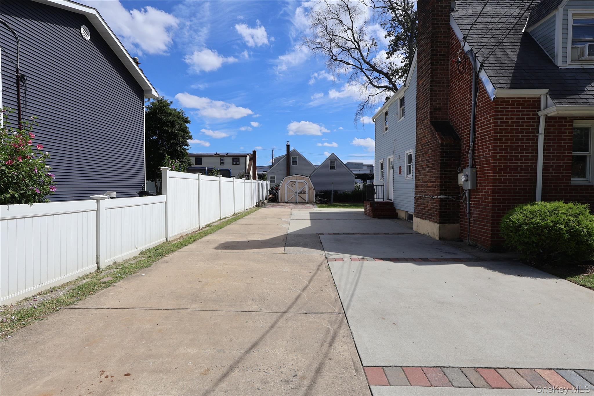 Single Family Wagner  Nassau County, NY 11575, MLS-908330-5