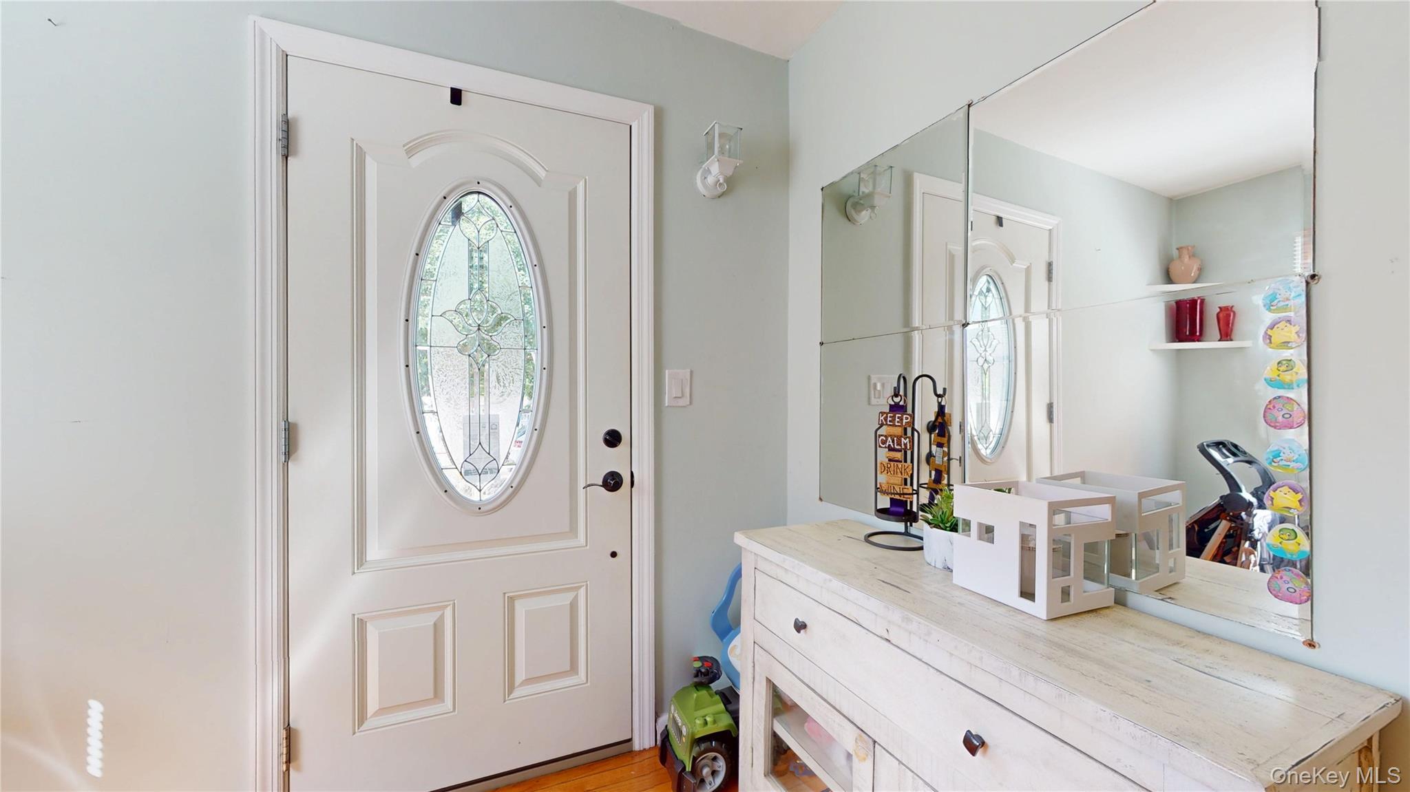 Single Family Wagner  Nassau County, NY 11575, MLS-908330-6