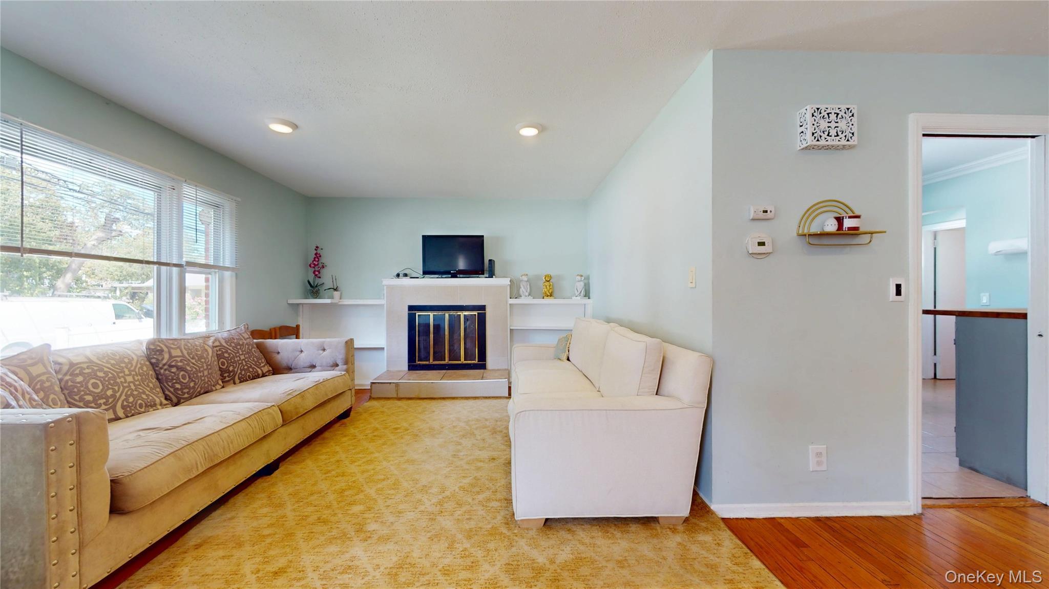 Single Family Wagner  Nassau County, NY 11575, MLS-908330-8