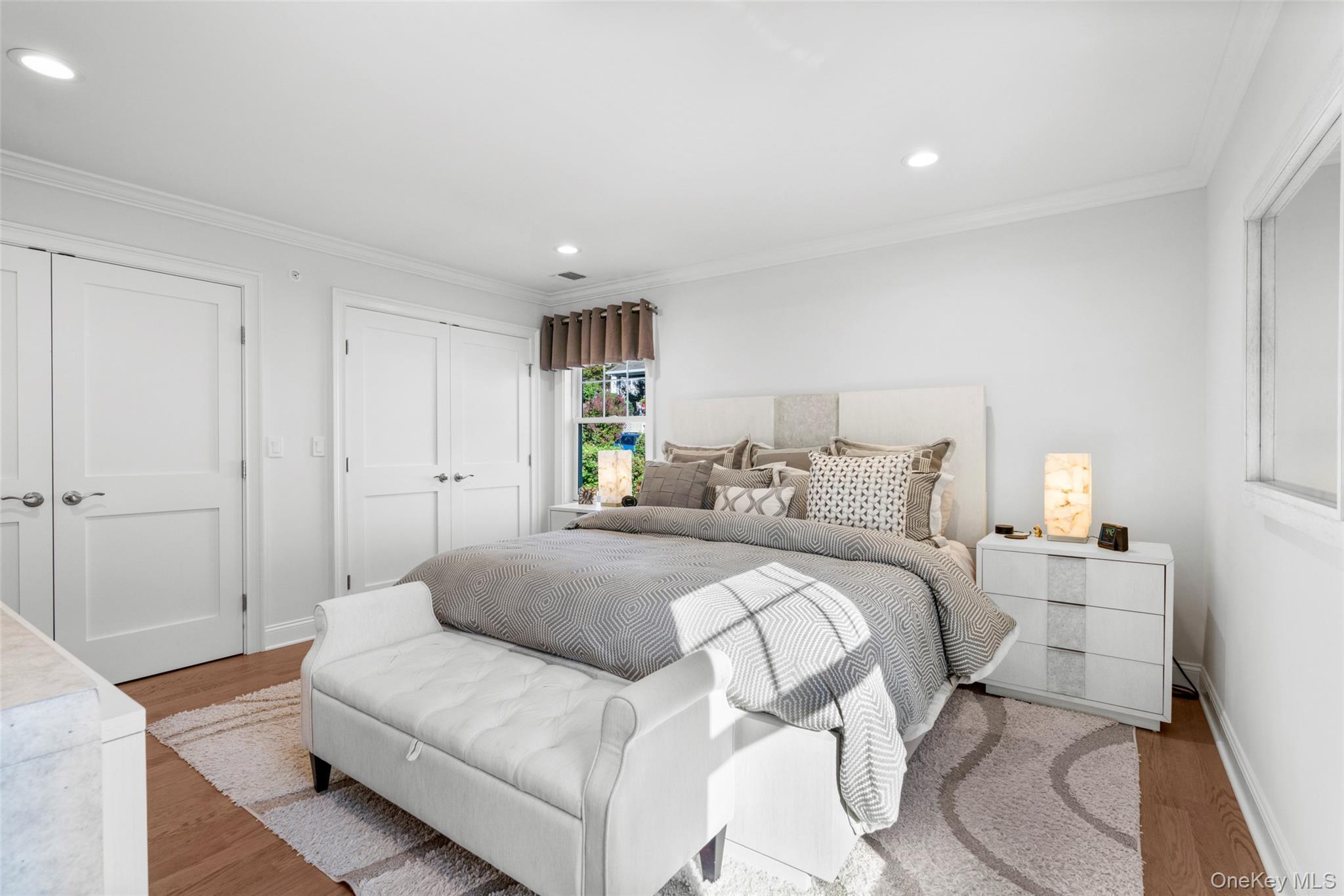 Single Family Gainsborg Westchester County, NY 10604, MLS-908355-11