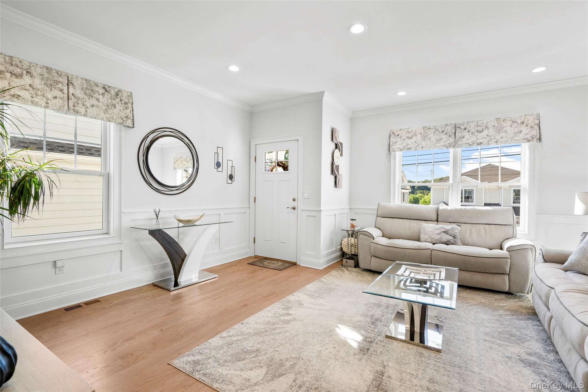 Single Family Gainsborg Westchester County, NY 10604, MLS-908355-3