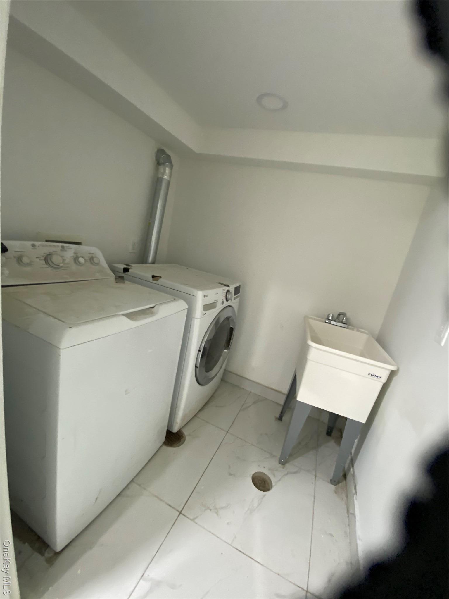 Single Family 110 Queens, NY 11418, MLS-908356-16