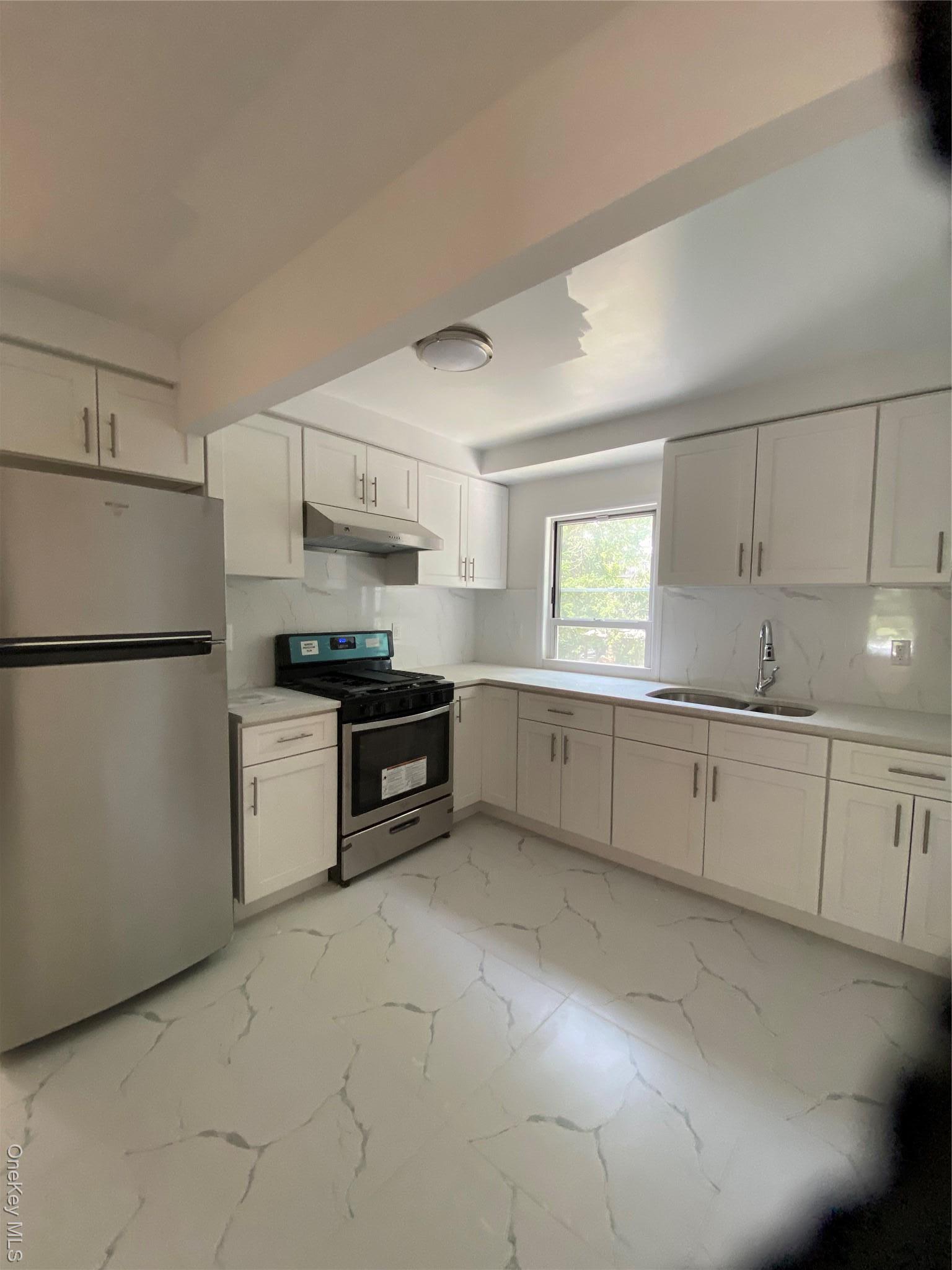 Single Family 110 Queens, NY 11418, MLS-908356-3