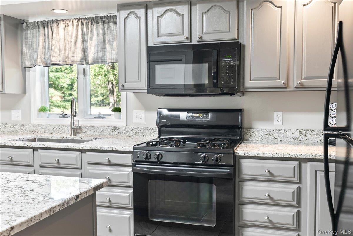 Single Family Stone Mountain  Greene County, NY 12473, MLS-908386-10