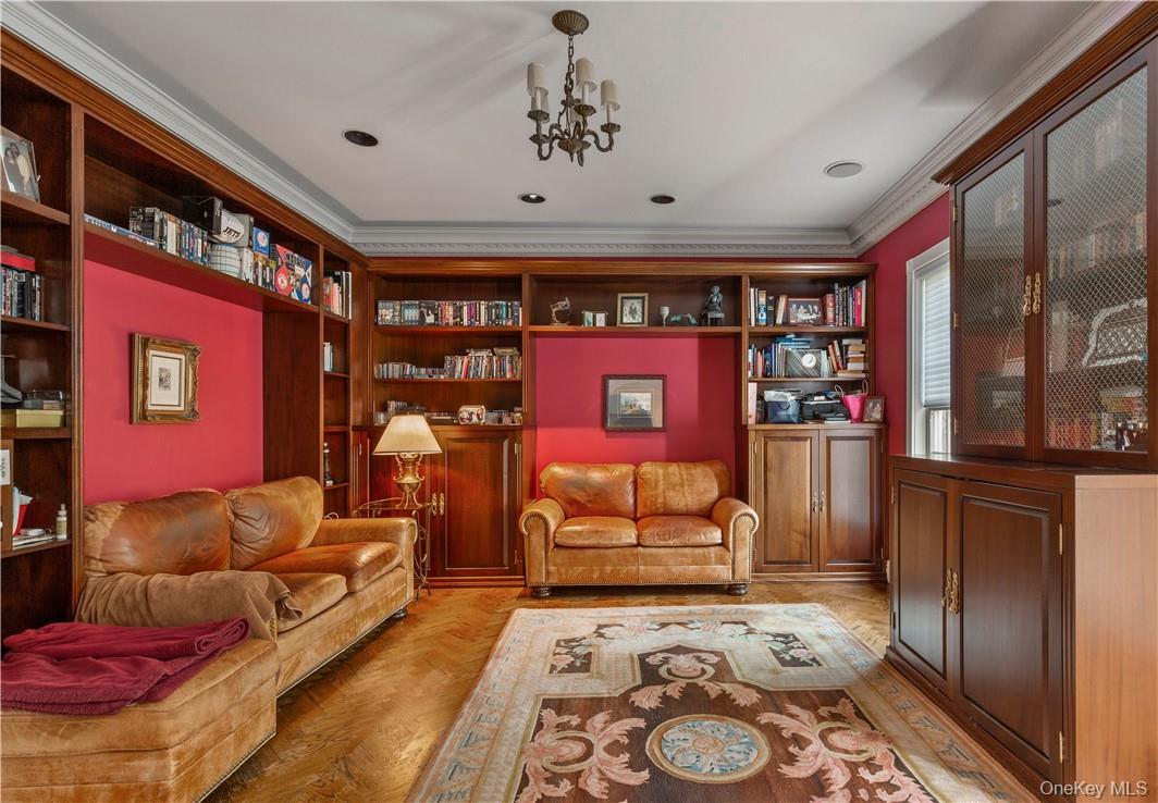 Single Family Love Westchester County, NY 10528, MLS-908413-10