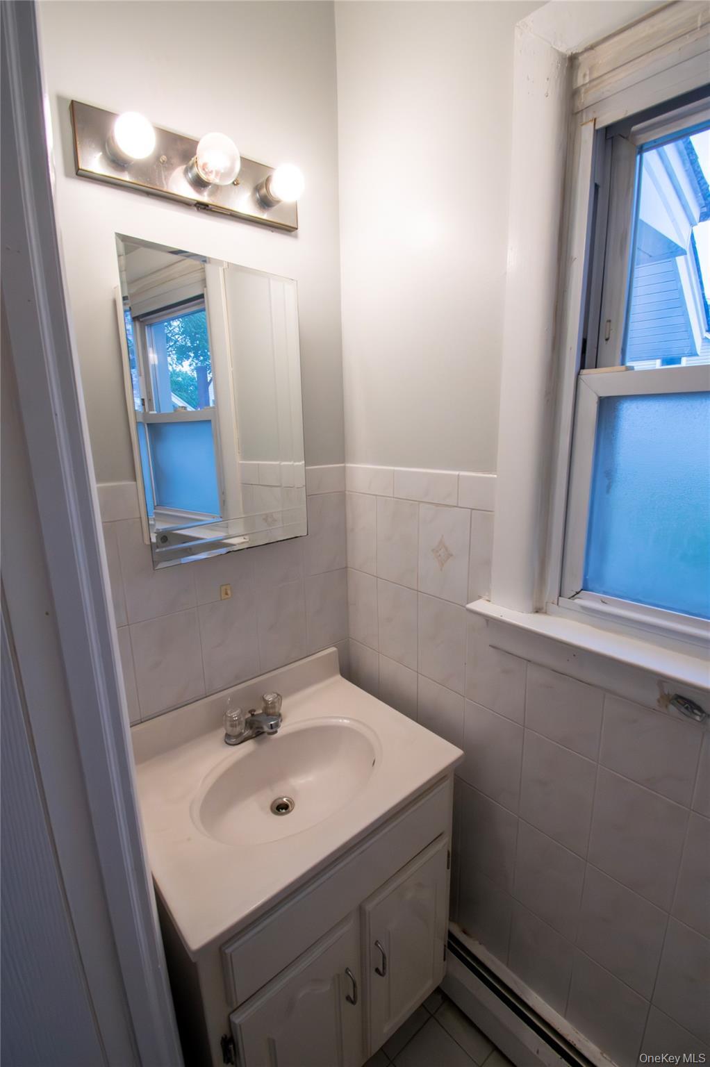 Single Family Henry  Nassau County, NY 11575, MLS-908425-9