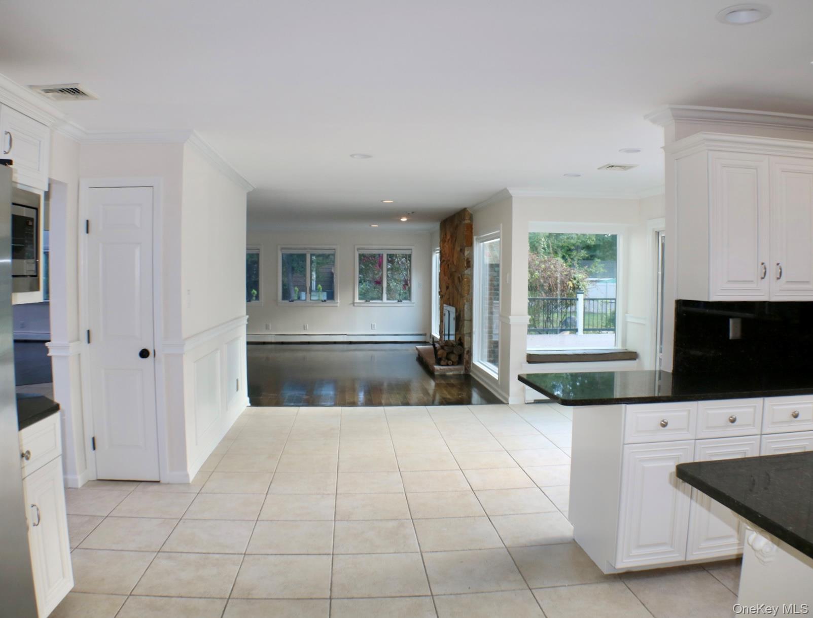 Single Family Cedarfield Suffolk County, NY 11780, MLS-908477-13