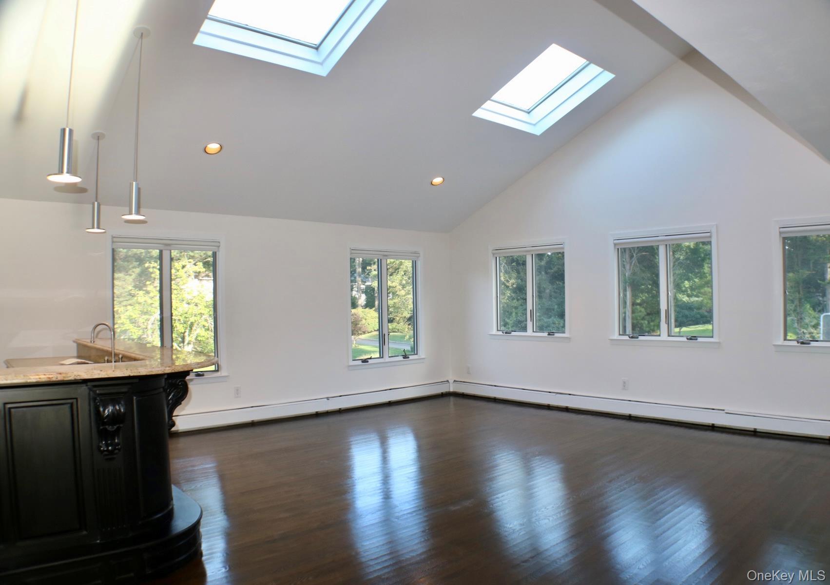 Single Family Cedarfield Suffolk County, NY 11780, MLS-908477-6