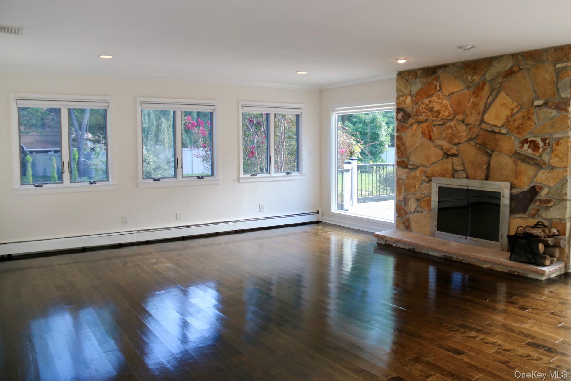 Single Family Cedarfield Suffolk County, NY 11780, MLS-908477-9