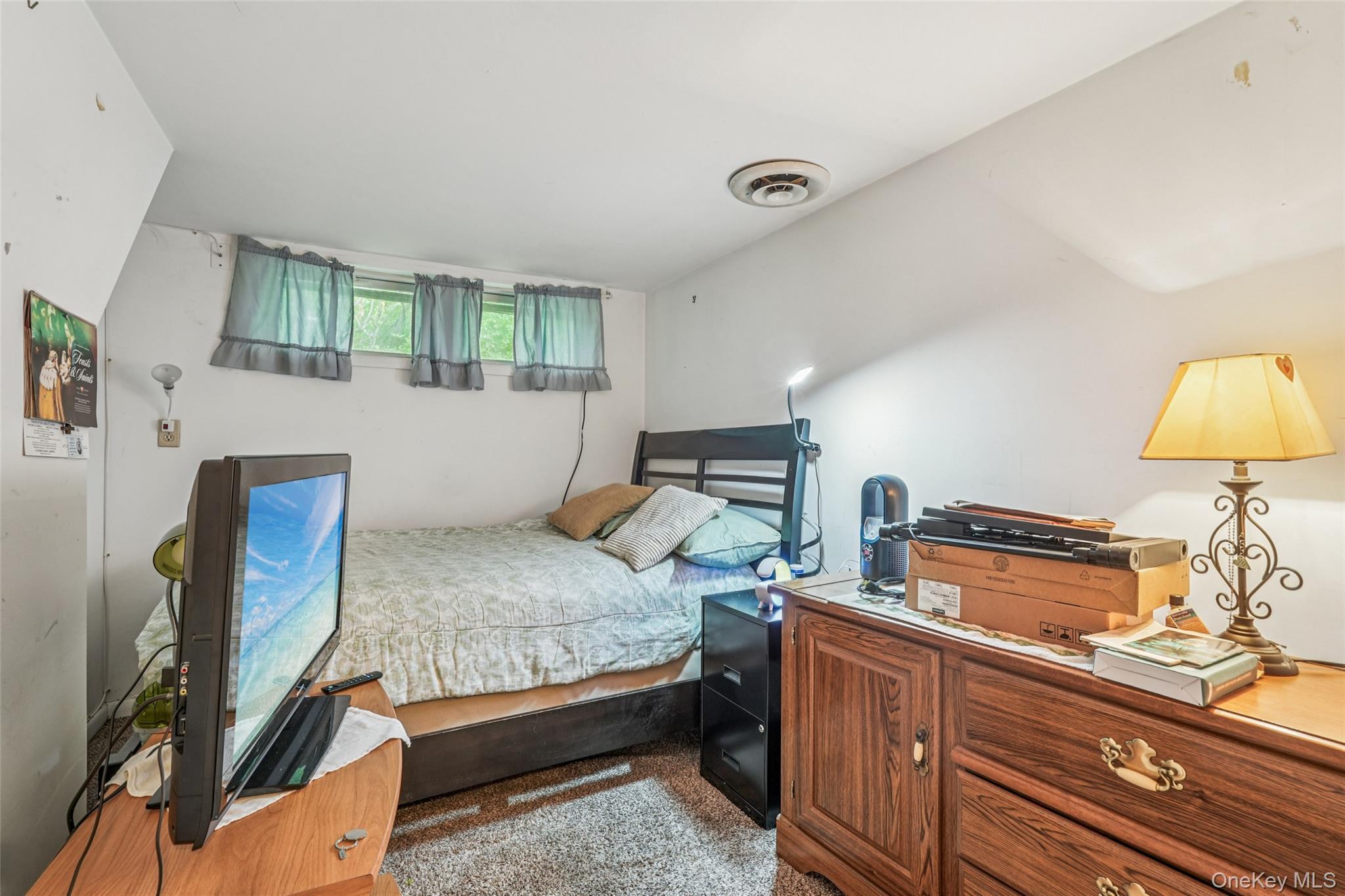 Single Family Hustis Putnam County, NY 10516, MLS-908490-16