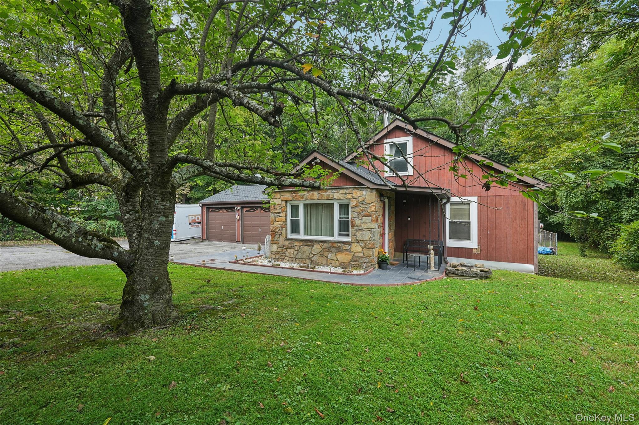 Single Family Hustis Putnam County, NY 10516, MLS-908490-22