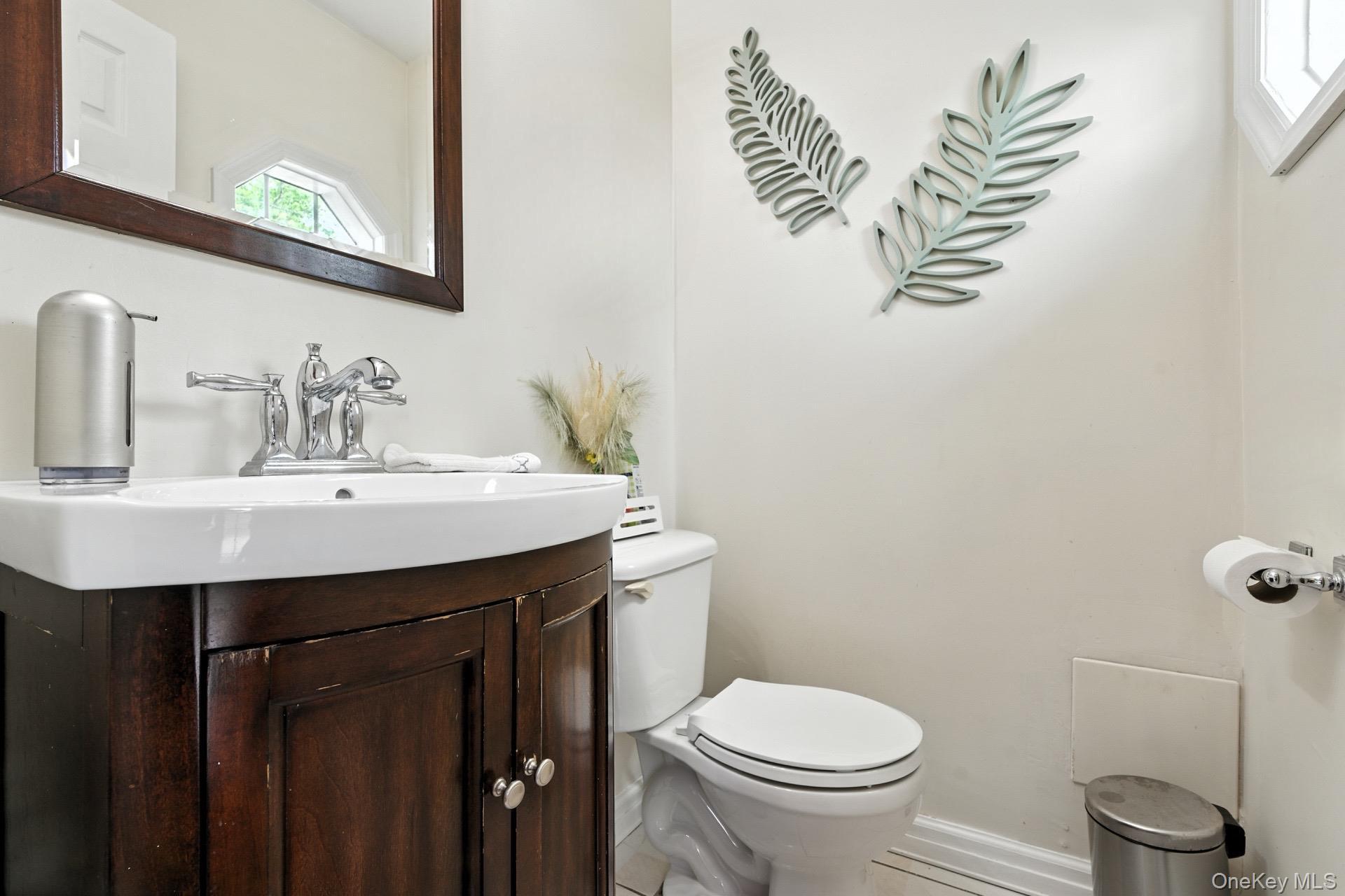 Single Family Riddle  Suffolk County, NY 11717, MLS-908491-17