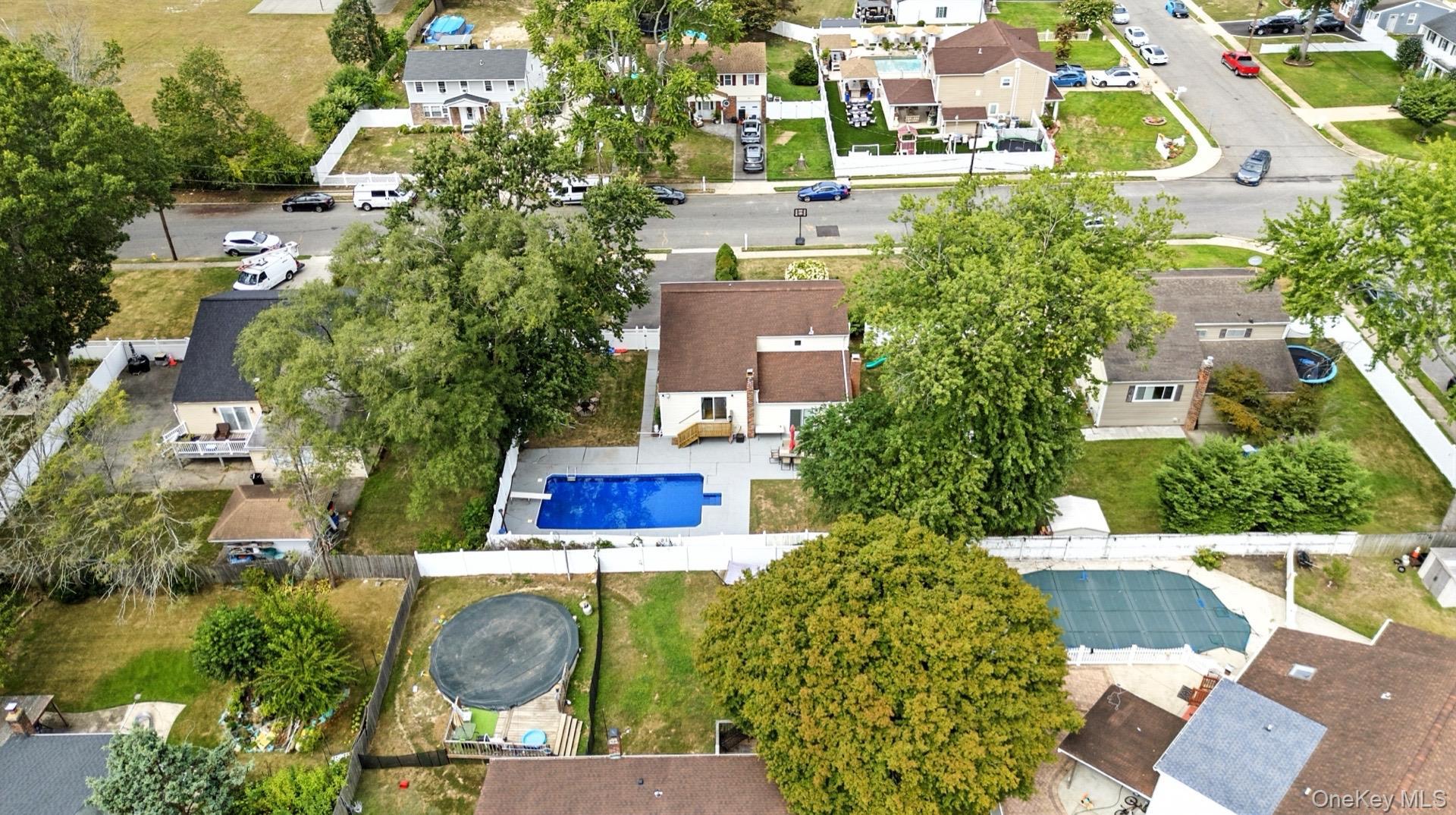 Single Family Riddle  Suffolk County, NY 11717, MLS-908491-25