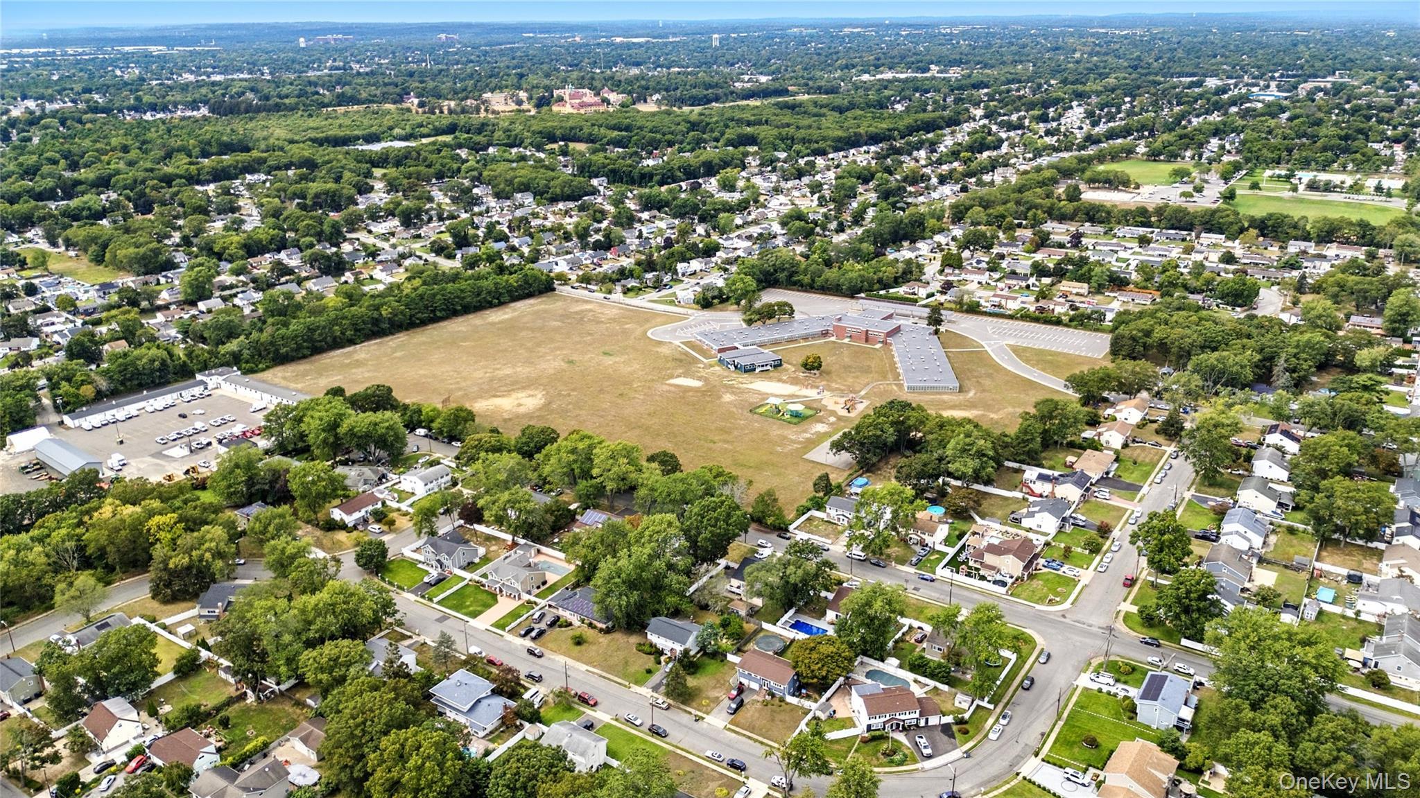 Single Family Riddle  Suffolk County, NY 11717, MLS-908491-6