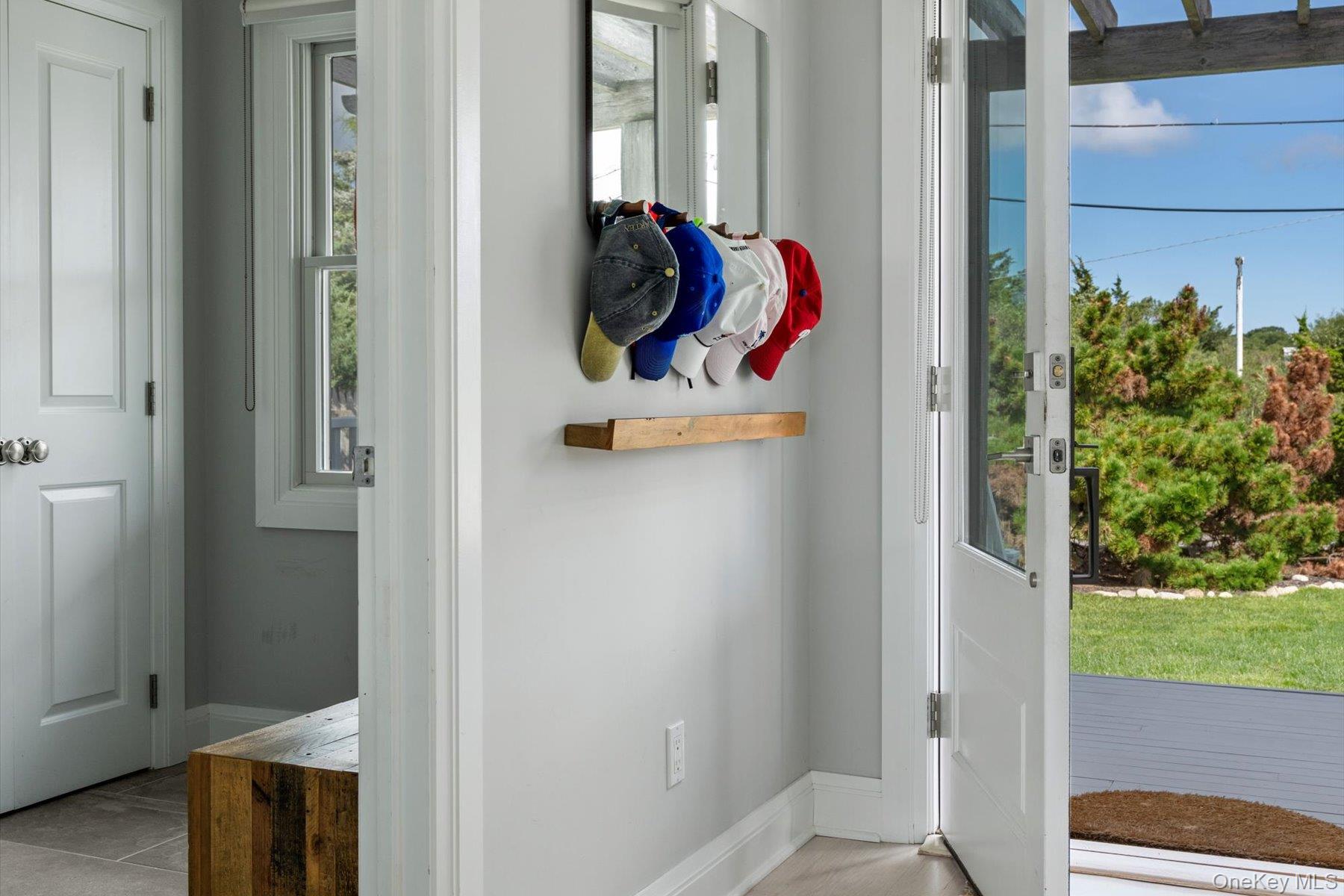 Single Family Camp Mineola Suffolk County, NY 11952, MLS-908511-12