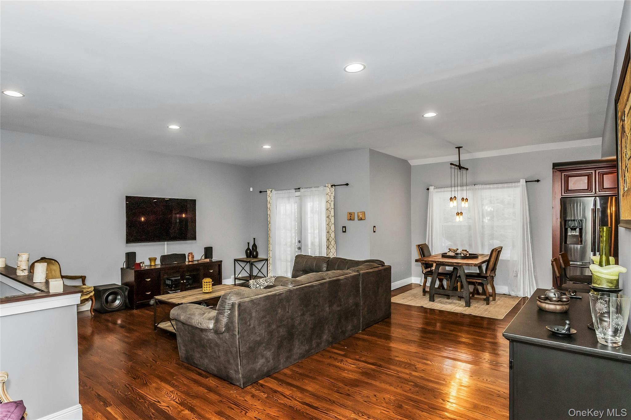 Single Family Meadowfield  Nassau County, NY 11542, MLS-908515-6